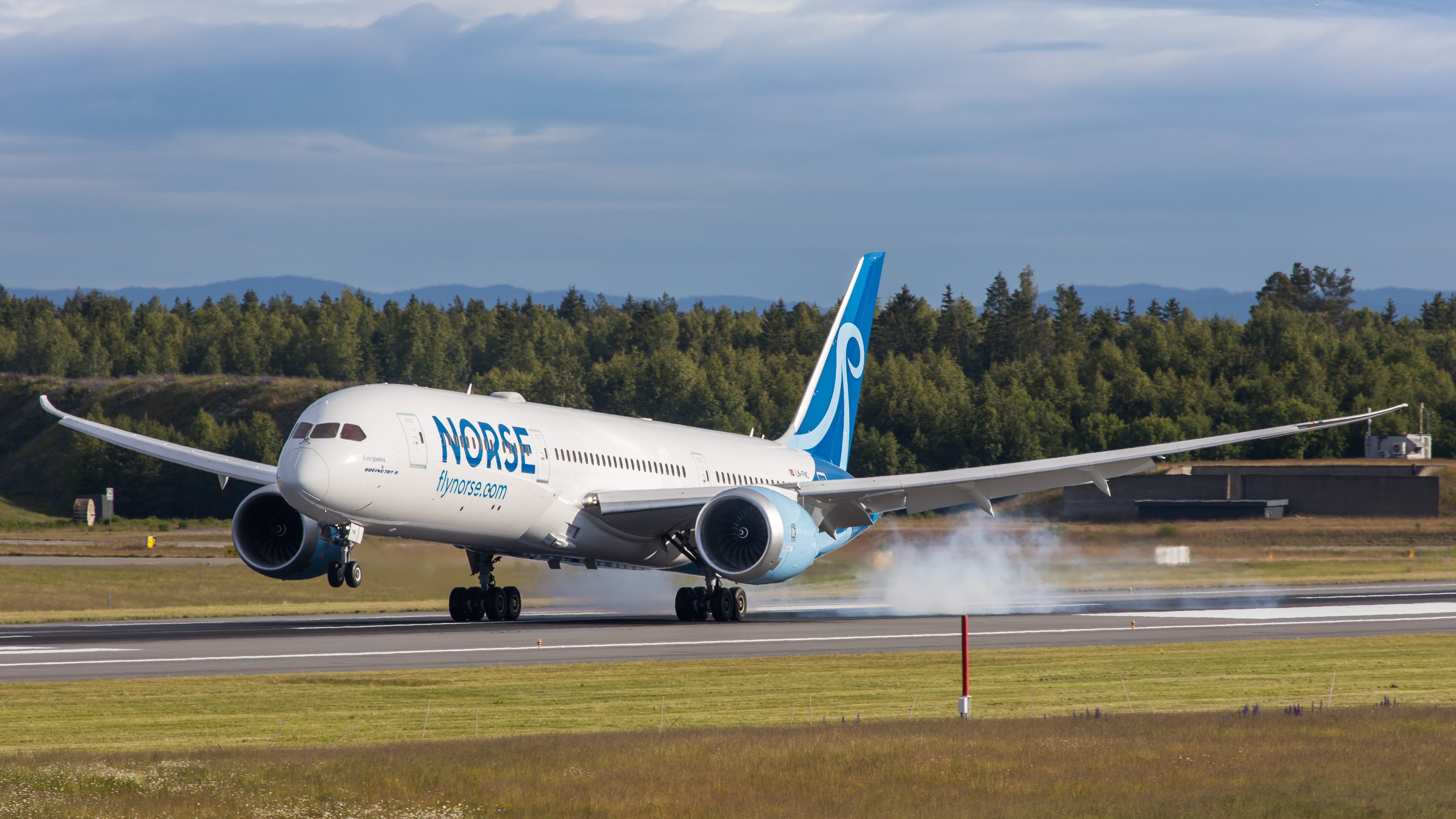 Norse Atlantic Boeing 787 Landing In Oslo