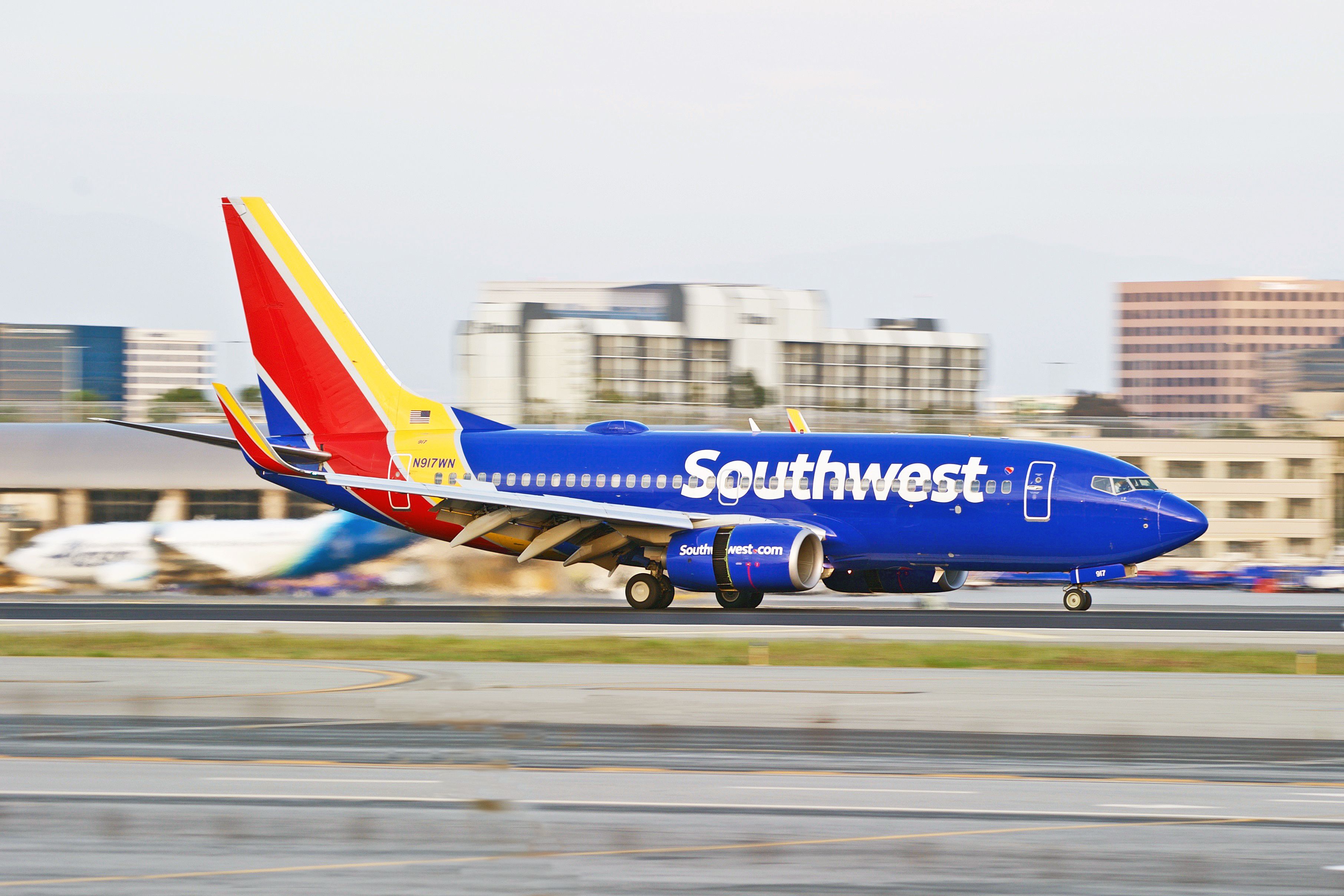 Southwest Airlines Boeing 737-700 (N917WN) slowing down on runway 20R at John Wayne Airport.