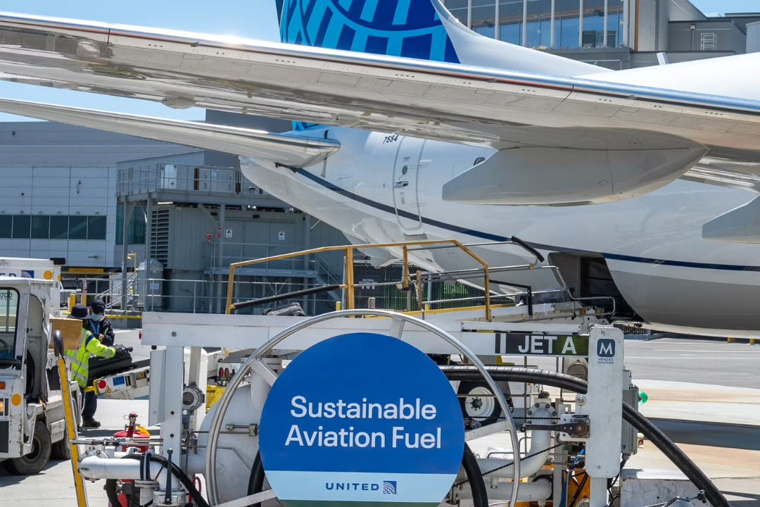 What Are The Main Benefits & Challenges Of Sustainable Aviation Fuels?