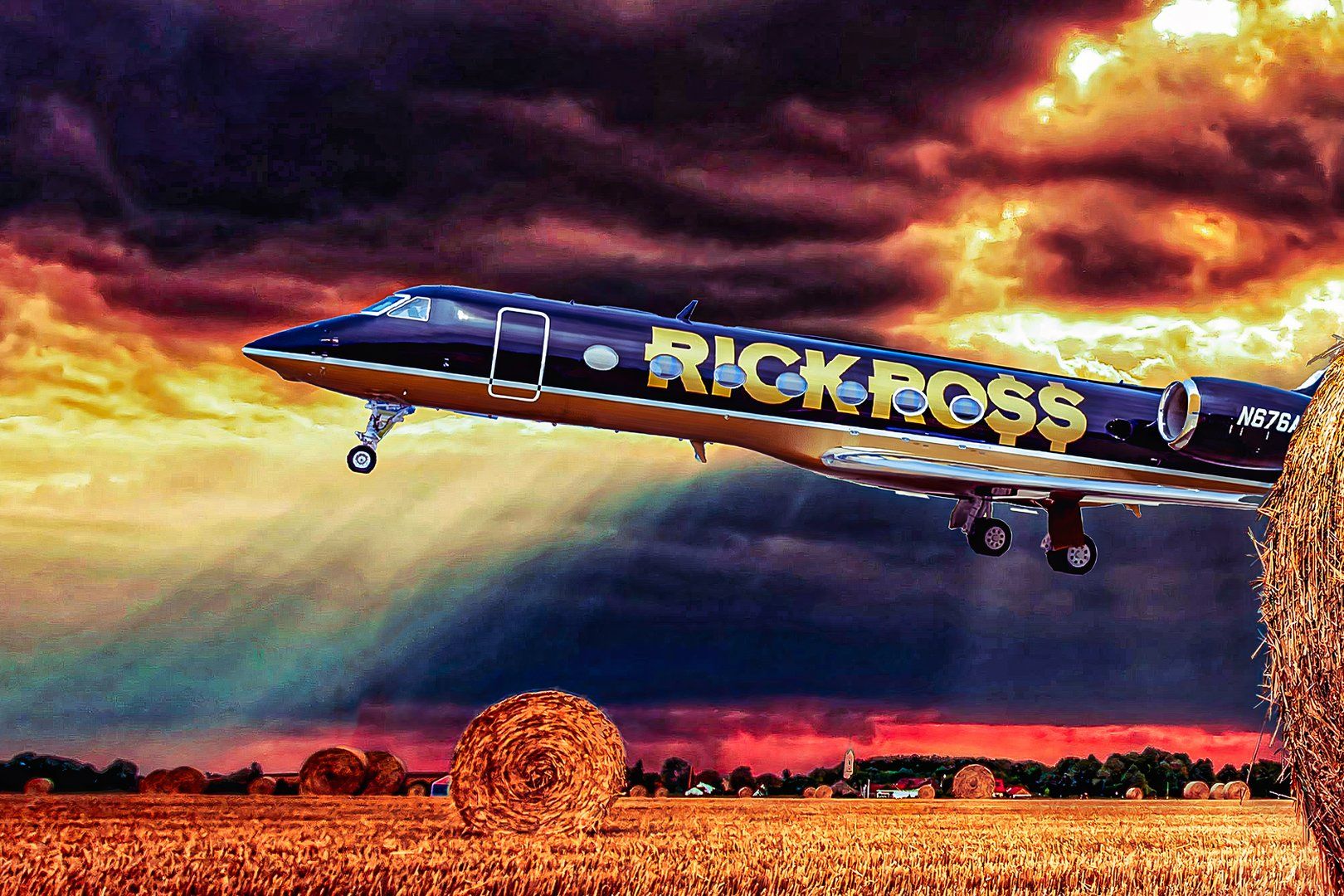 5 Cool Facts About Rick Ross' Gulfstream G550 Private Jet