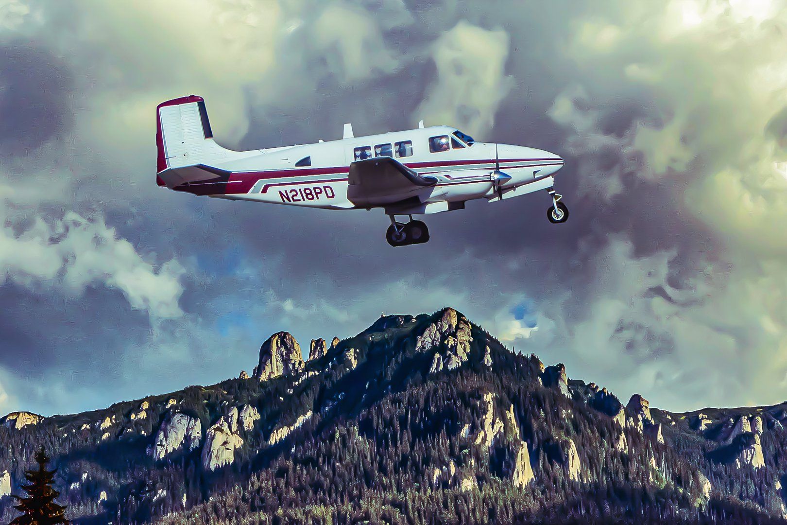 The Beechcraft Queen Air Series: Branching The Twin Bonanza And The King Air