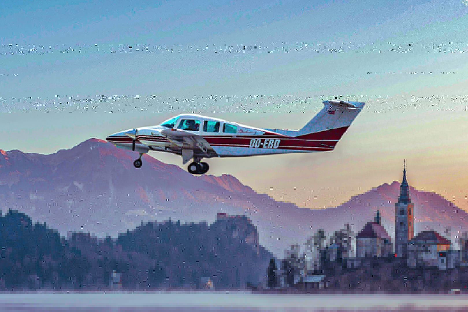 What Made The Beechcraft 60 Duke So Popular?