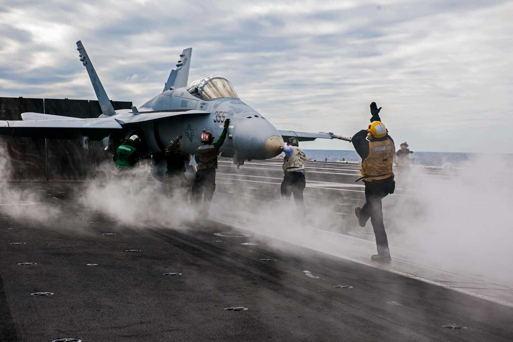 DVIDS F-18 4