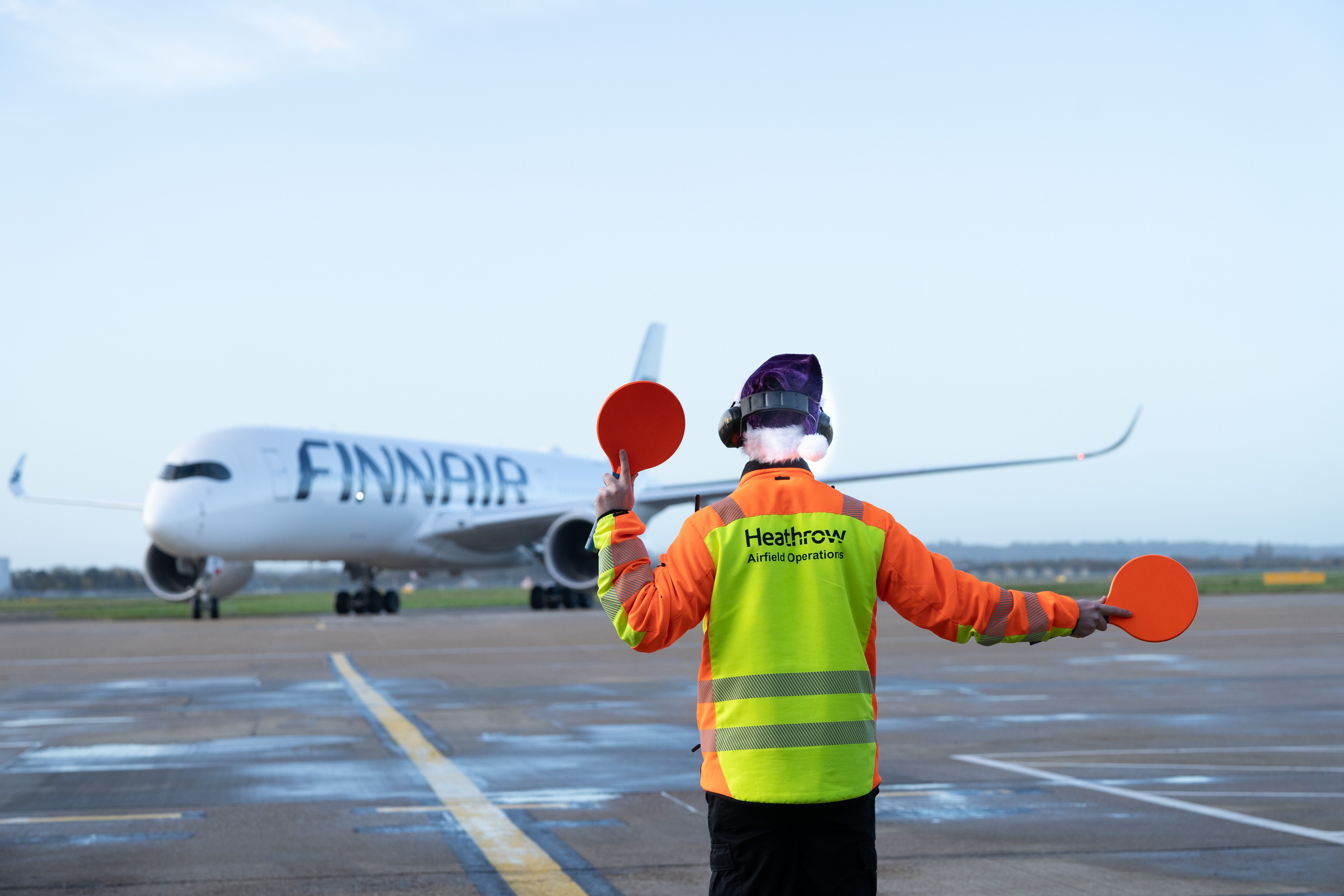 Finnair Flies Santa Claus From His Lapland Village To London Heathrow In Official Carrier's Holiday Kick-Off Flight