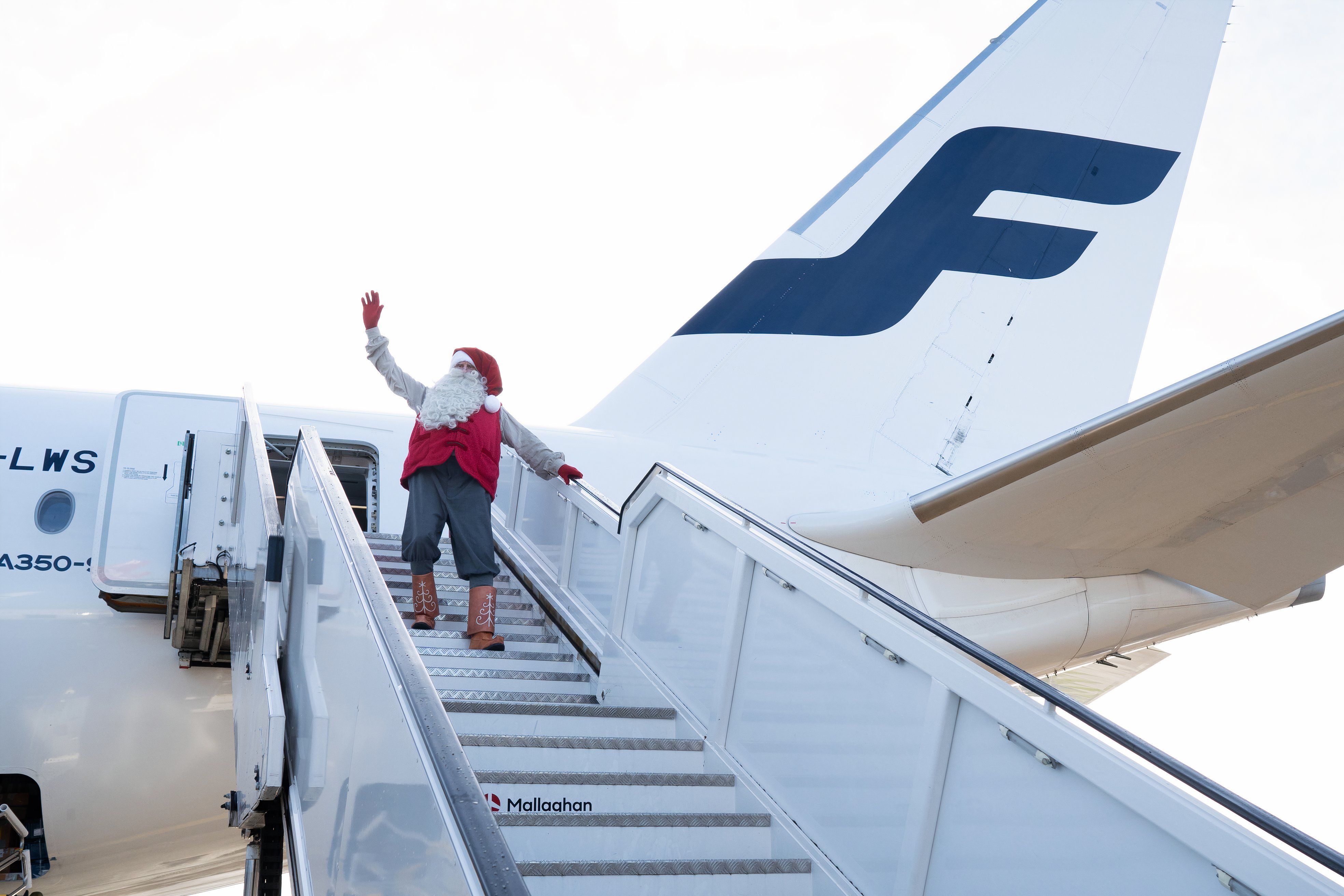 Finnair Santa at LHR