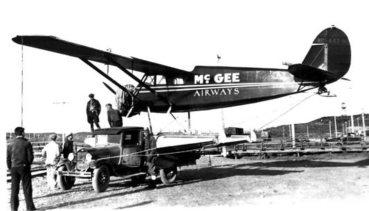 McGeeAirwaysStinsonairplane_1930s