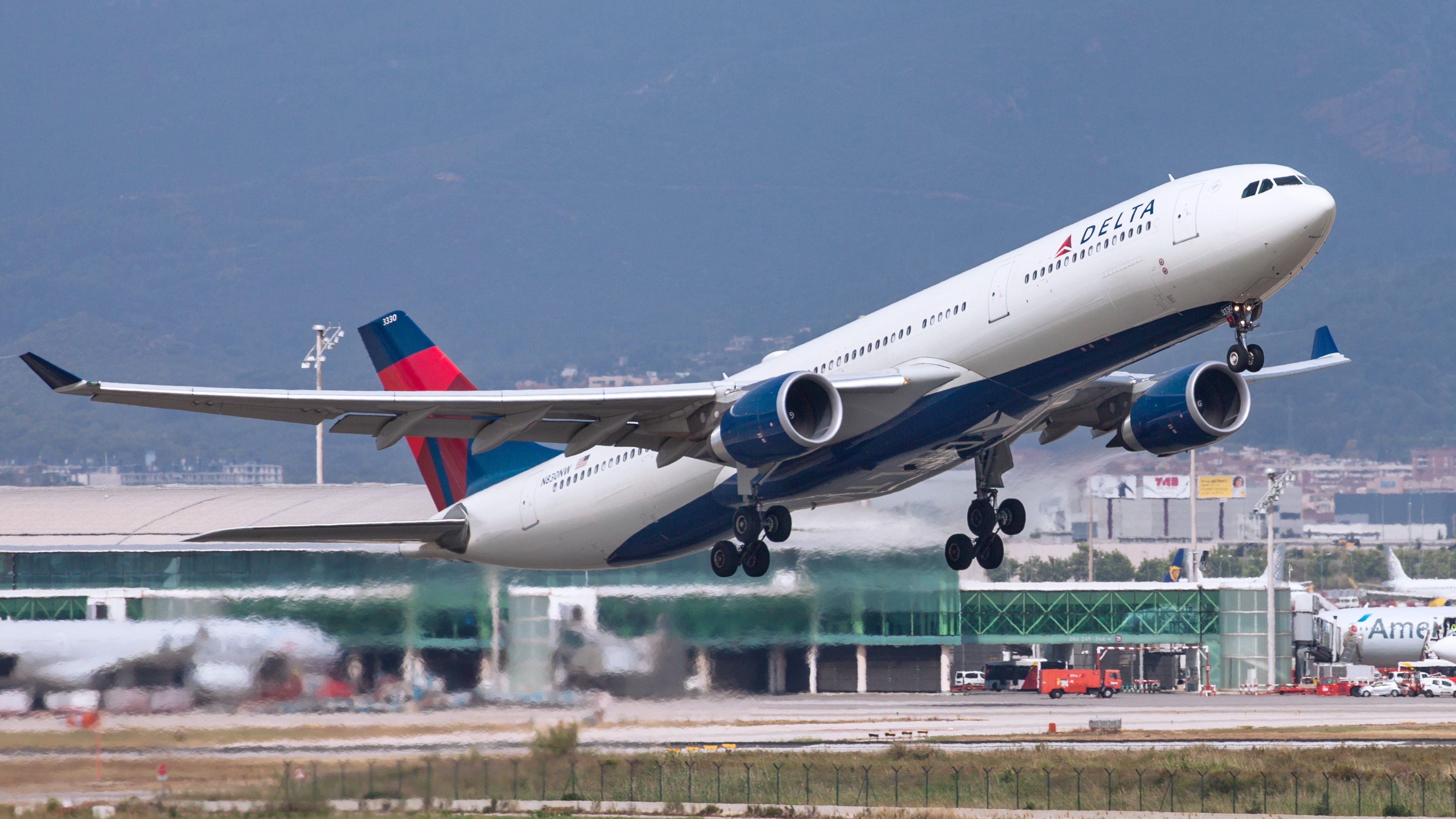 Delta Air Lines Airbus A330 In Barcelona