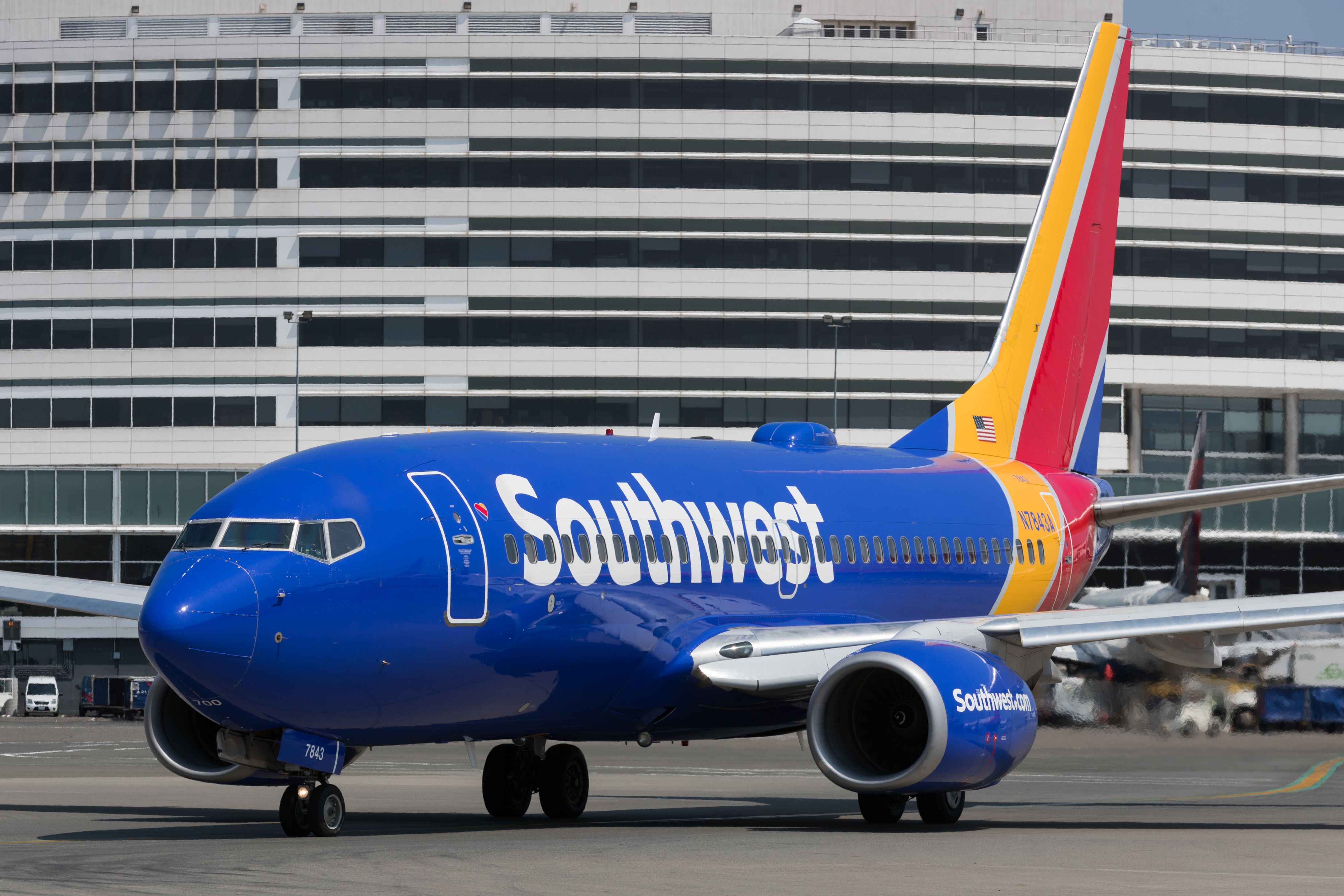 Southwest Airlines Gate Agents Transform Boarding Area Into Fashion Runway In Nashville