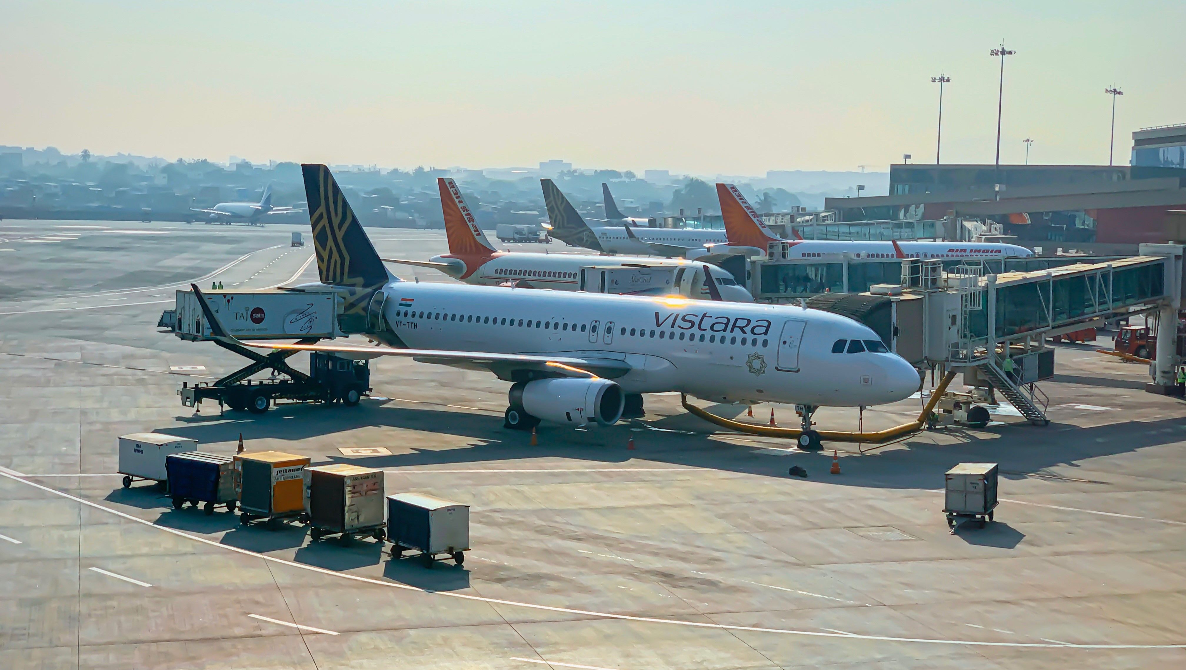 飛機停在德里機場