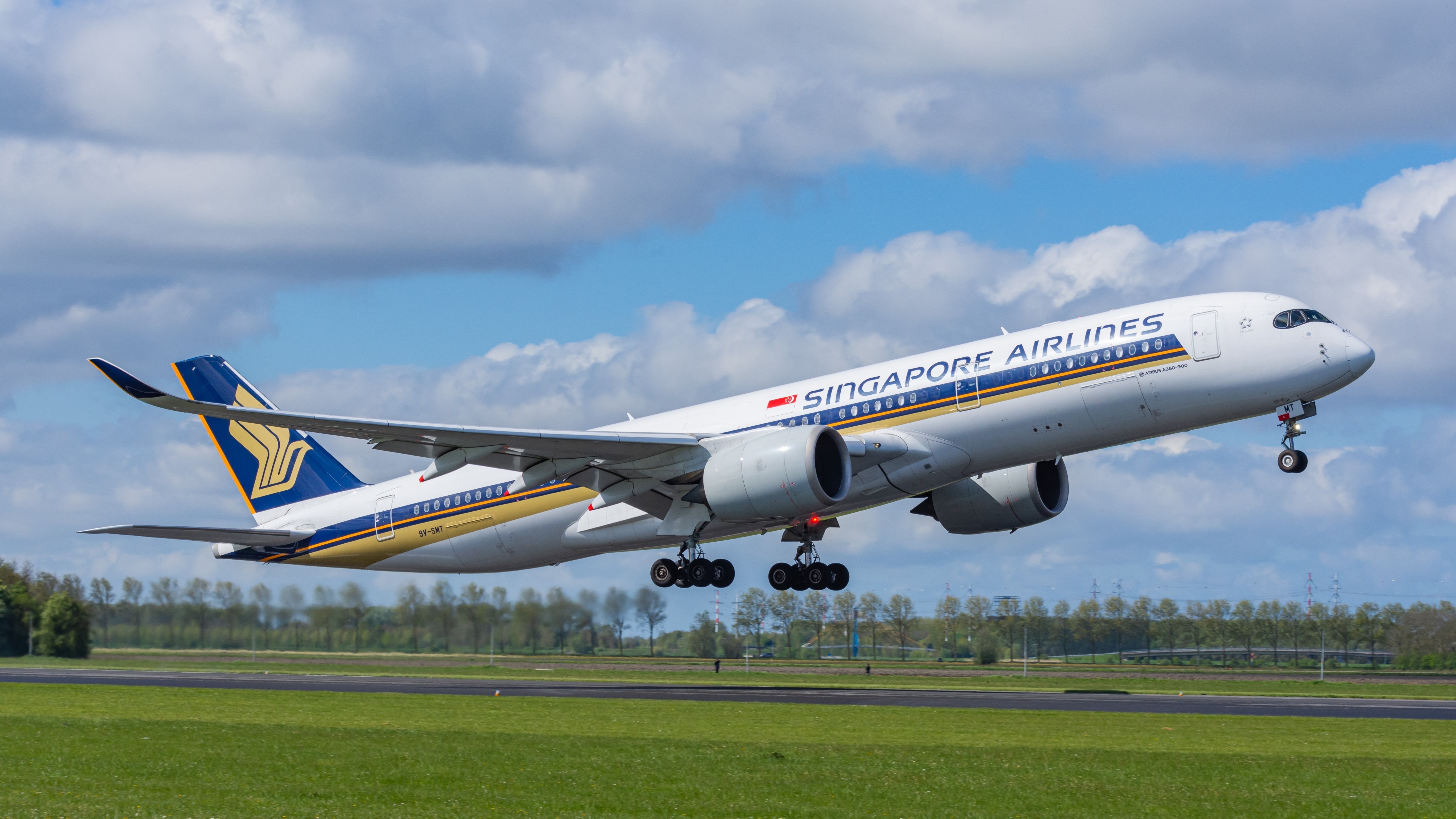 航空機・ヘリコプター AIRBUS A350-900 Singapore Airlines 最高 Singapore Airlines Airbus A350-900 | Aviation400 | 1