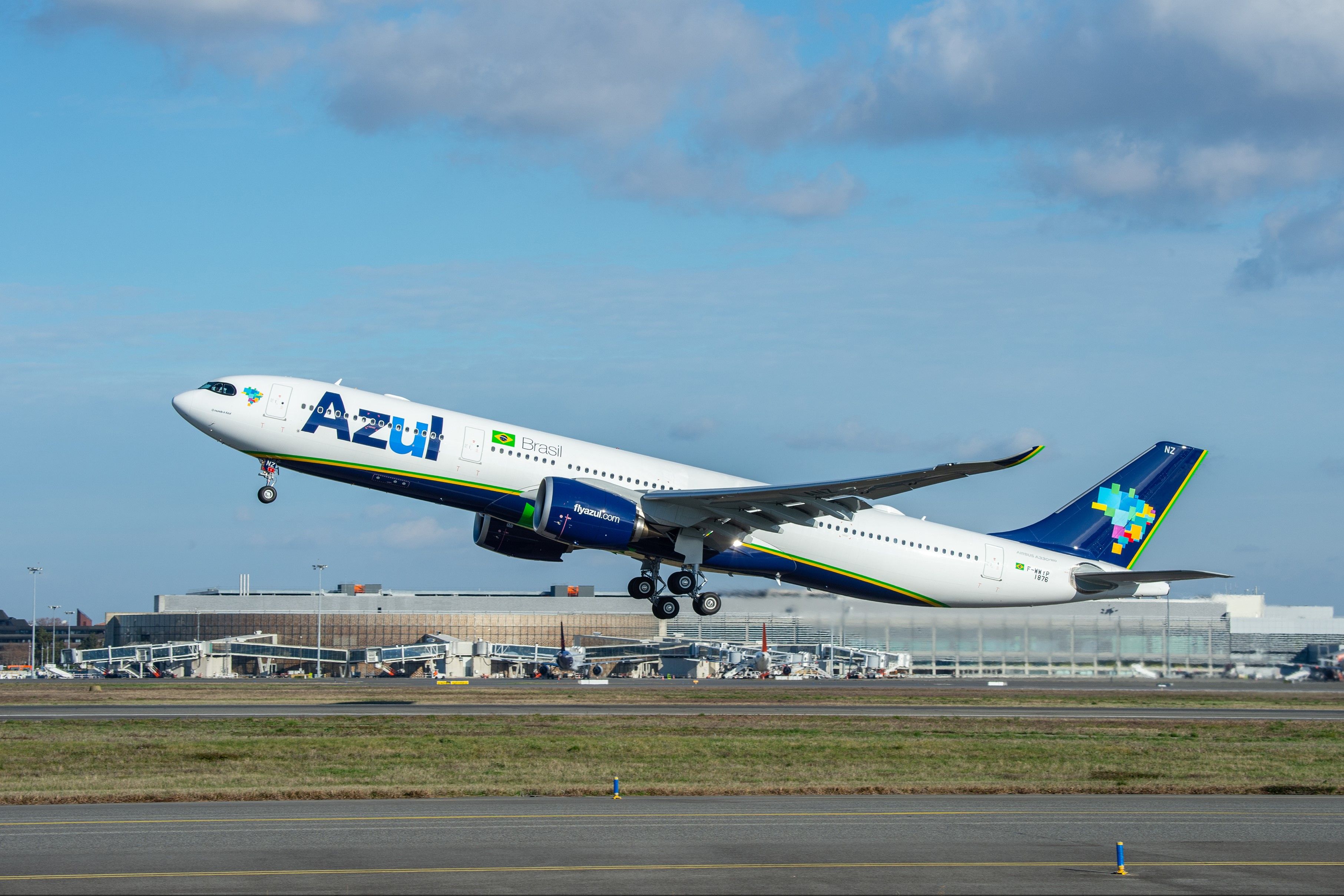 Azul Airbus A330-900 Taking Off