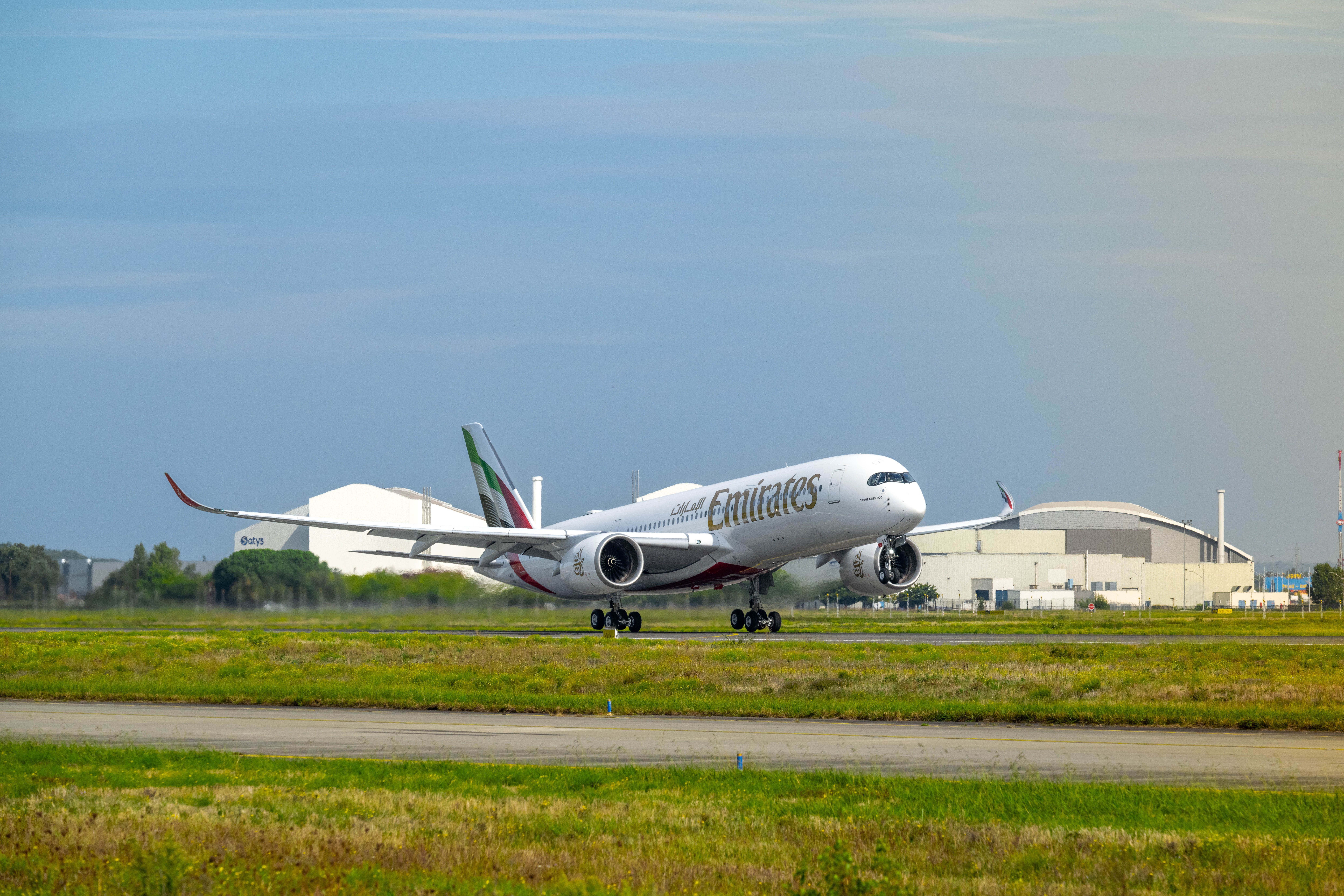 Emirates A350-900 MSN684 First flight_AC-1550-A350-900 Emirates MSN 684 - First flight 05
