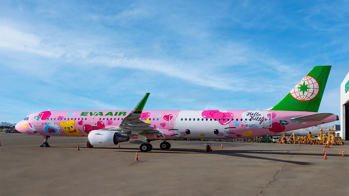 Oooh! EVA Airways Adds New Airbus A321 Hello Kitty 