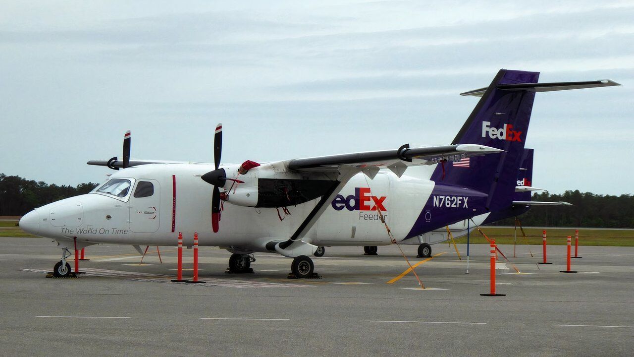 FedEx_Feeder_Cessna_408F_SkyCourier_N762FX_Lestocq