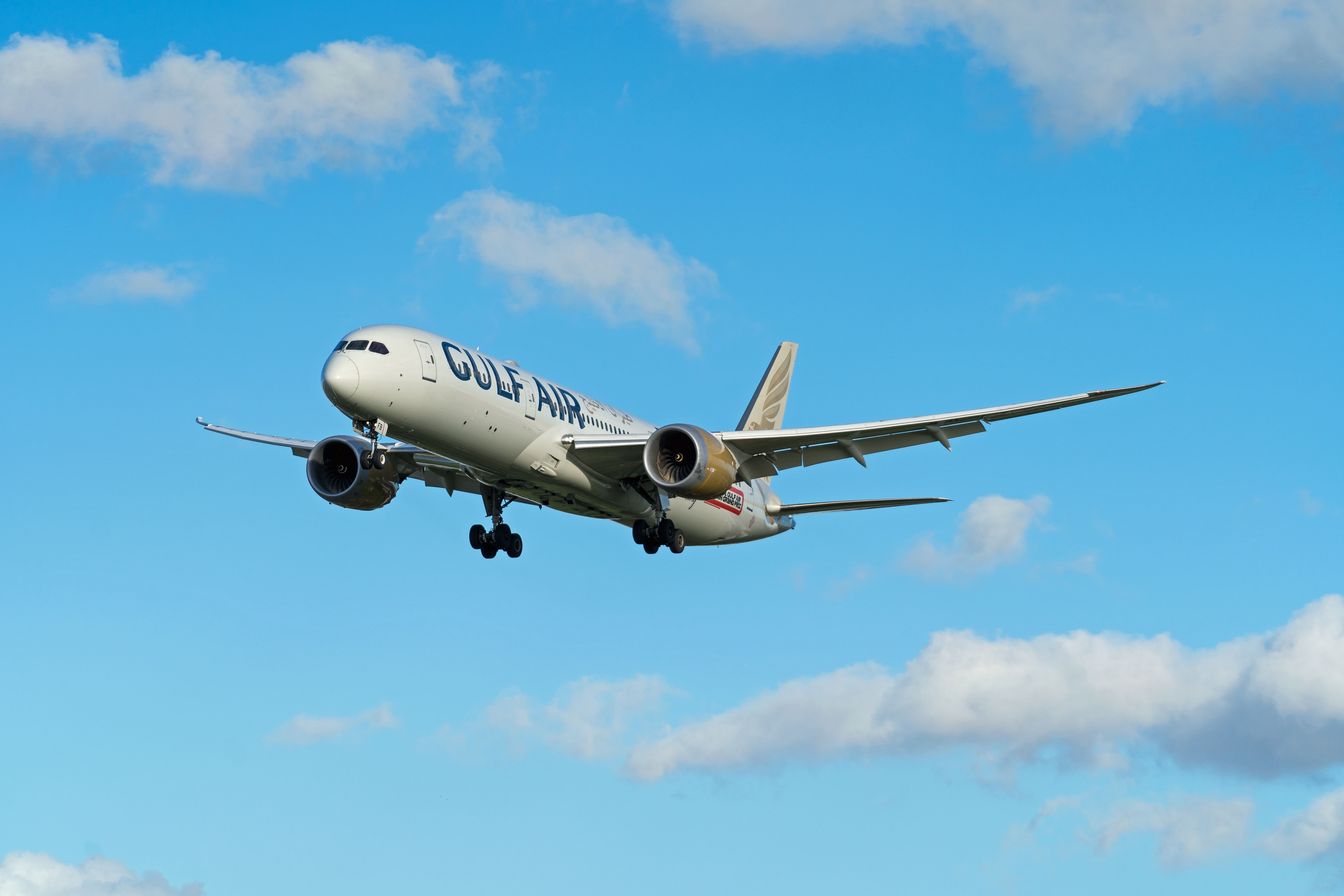 Gulf Air Boeing 787-9 landing at LHR shutterstock_2379459239