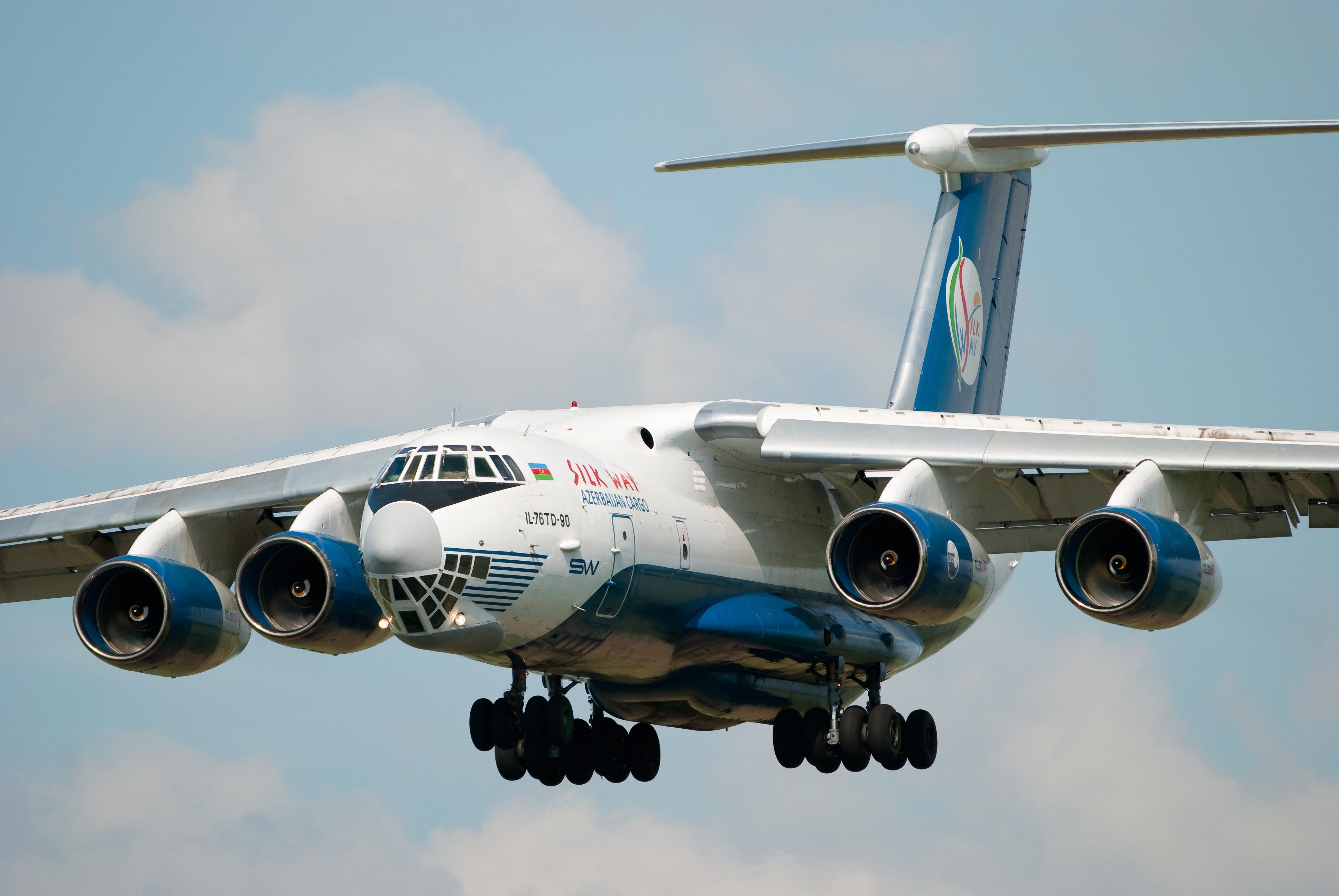 絲路航空 伊留申 Il-76