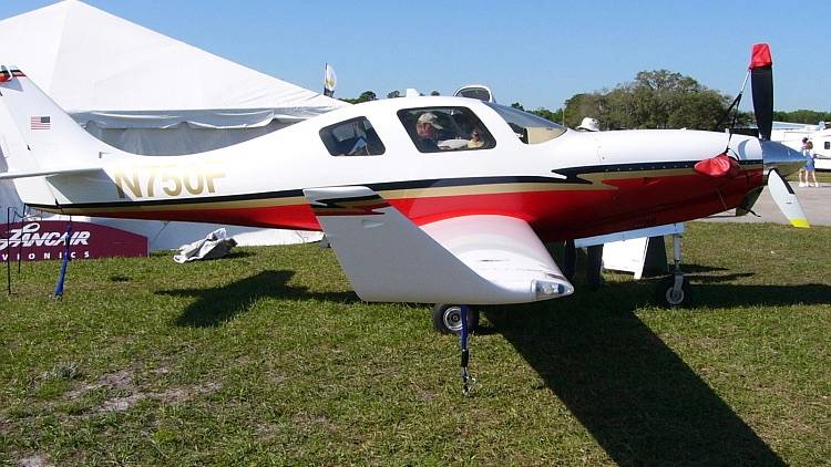The Cirrus Kit Aircraft: The Cirrus VK-30