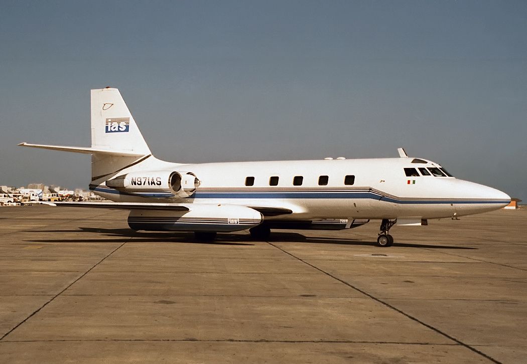 Lockheed_L-1329_JetStar_731，_IAS__-_International_Aircraft_Service_AN0402356_Wiki