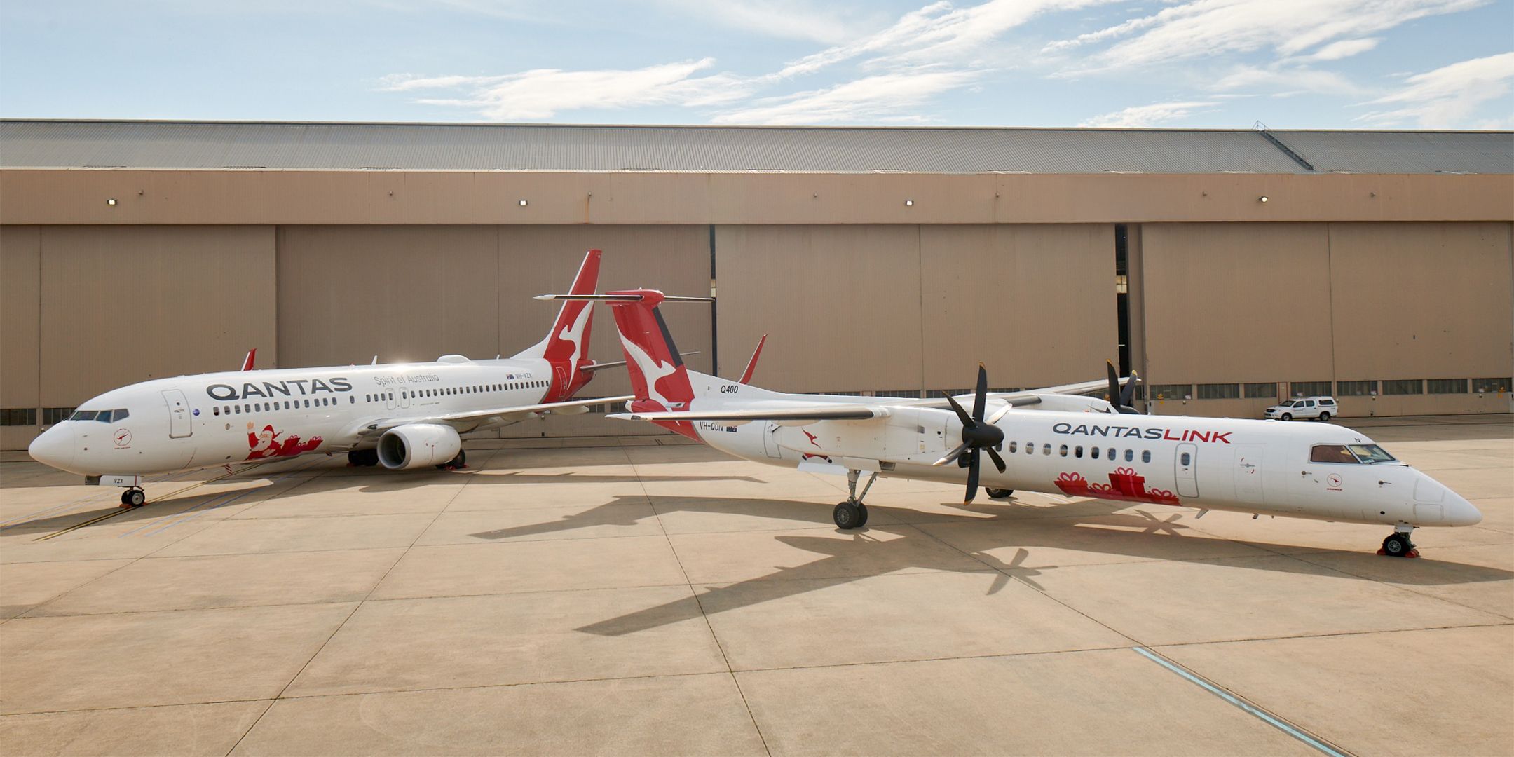 qantaslink christmas livery