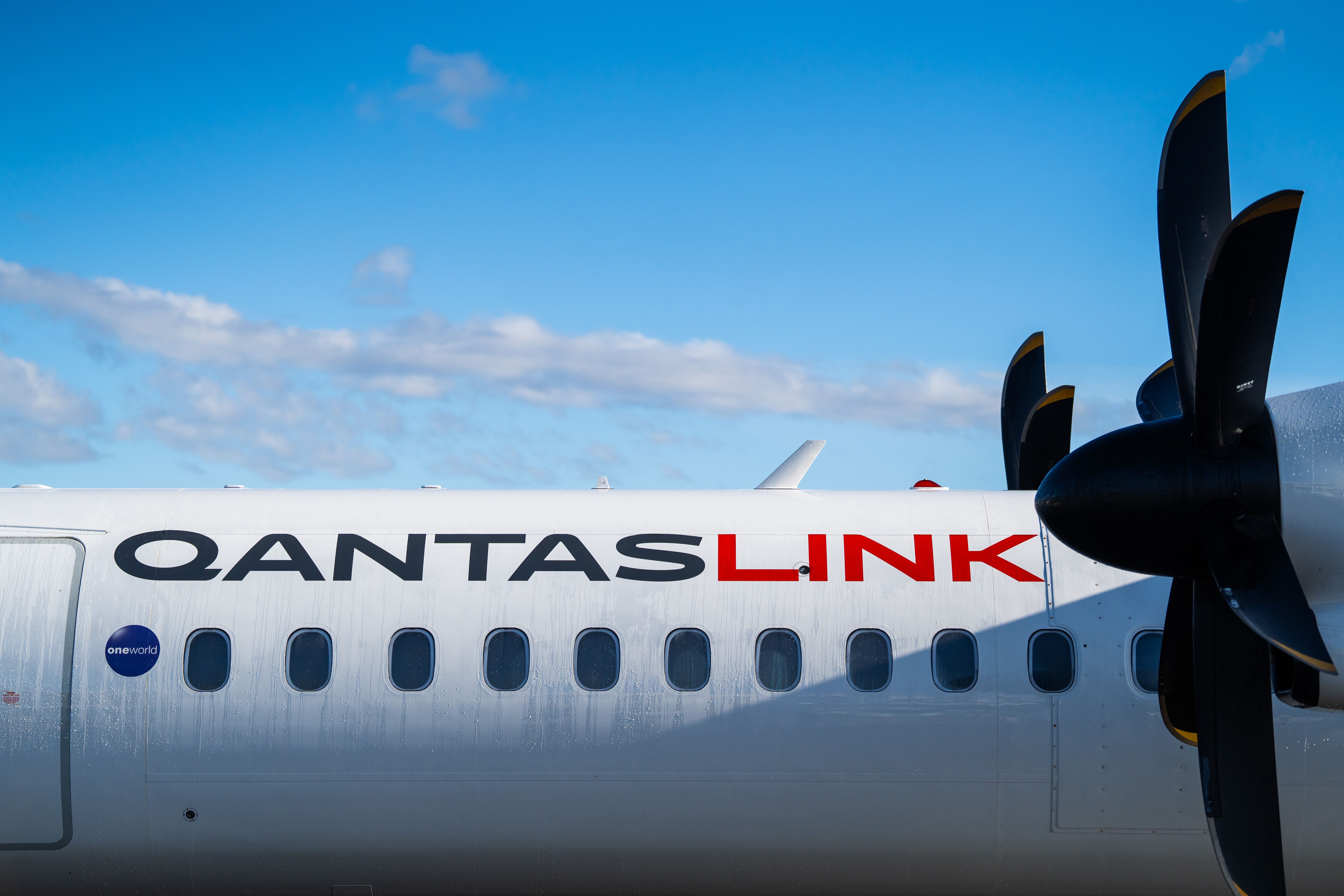 QantasLink Dash 8-Q400 Enters Service After 11-Stop Ferry Flight