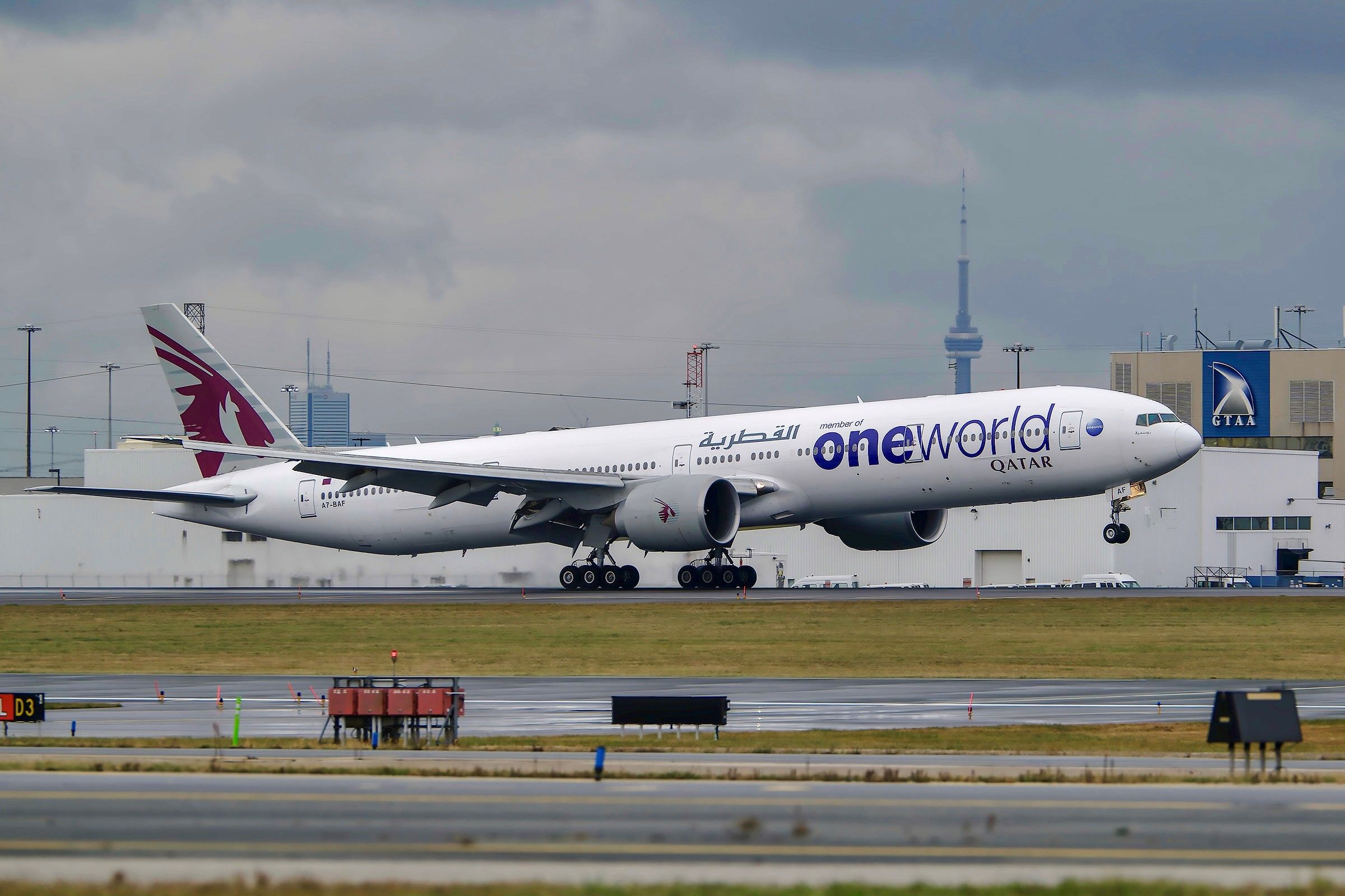 Qatar Airways Boeing 777 Doha Toronto YYZ Launch