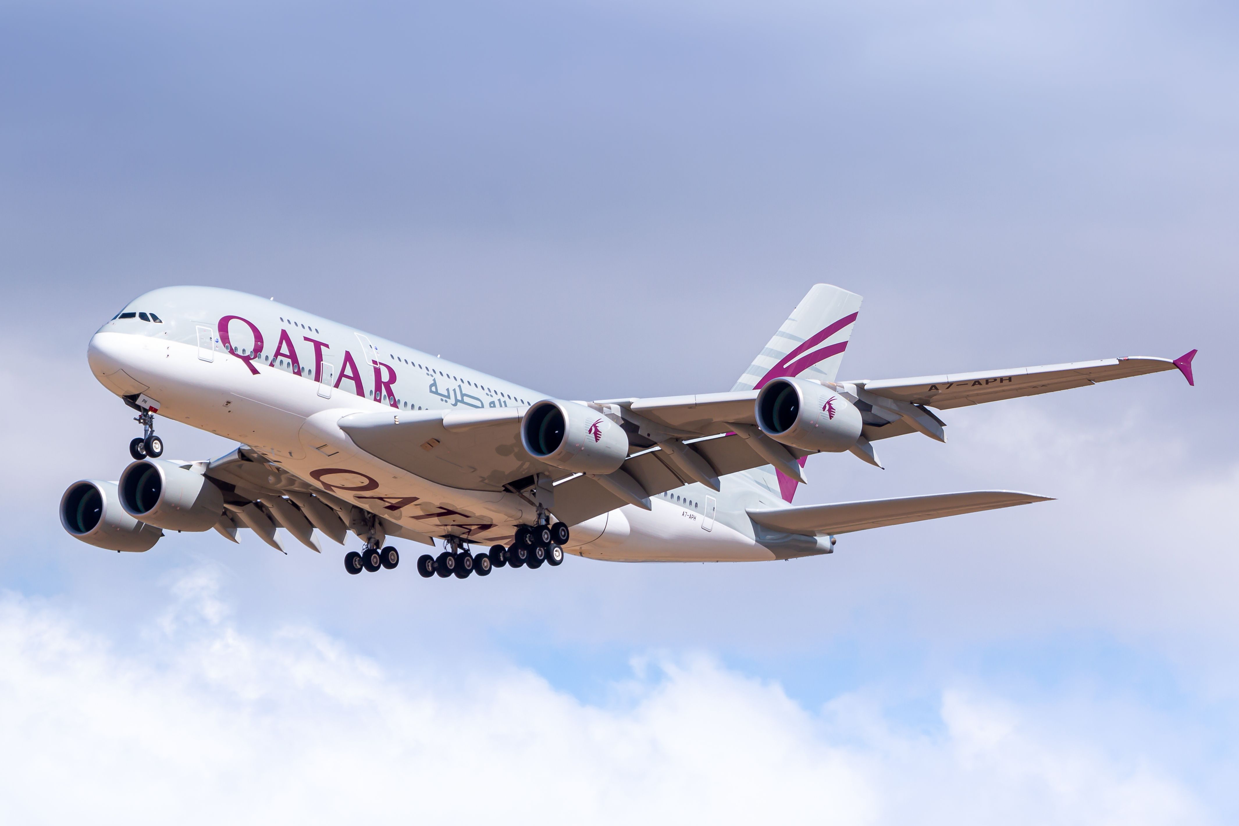 Qatar Airways Airbus A380 Landing In Paris