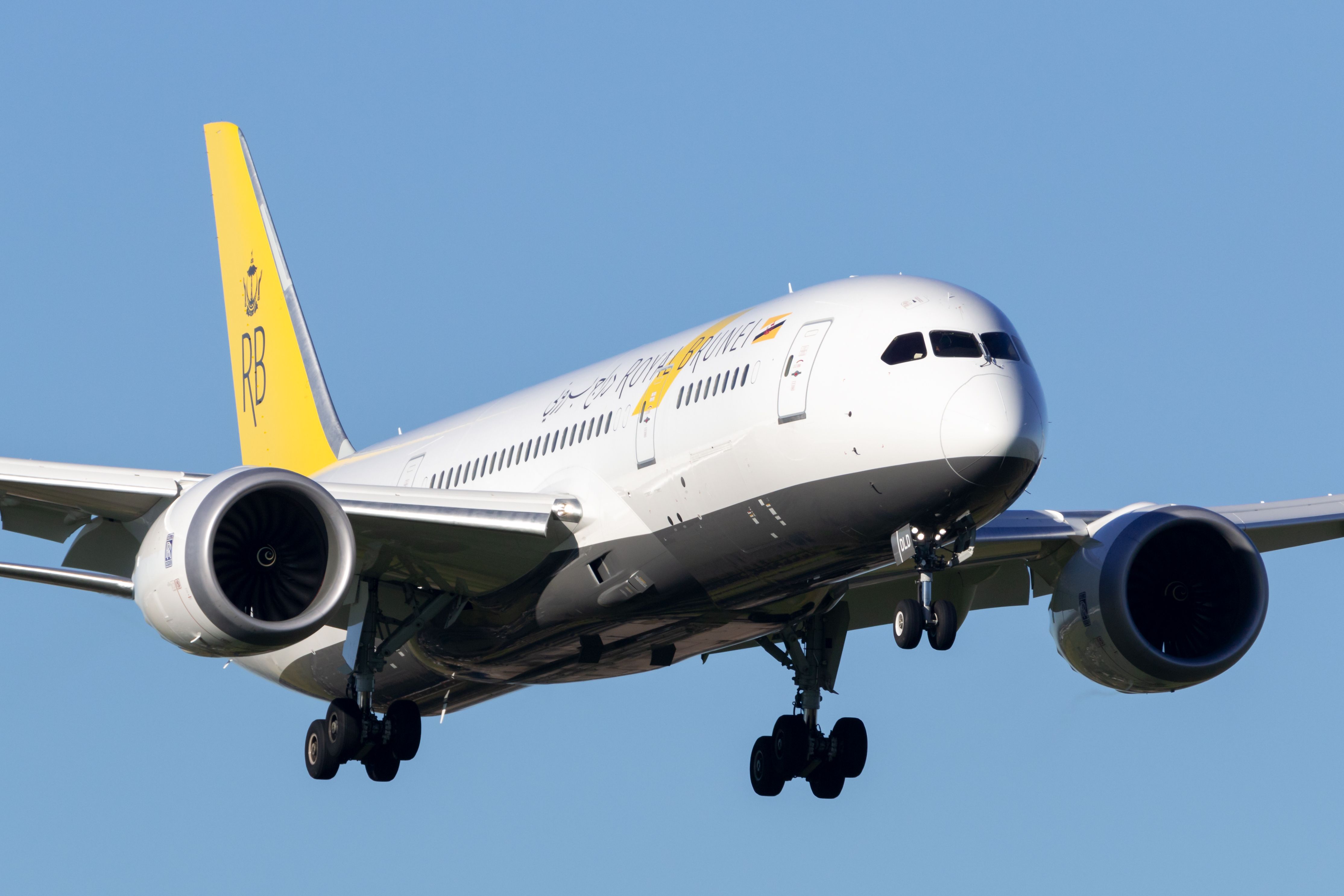 Royal Brunei 787 Landing In Melbourne