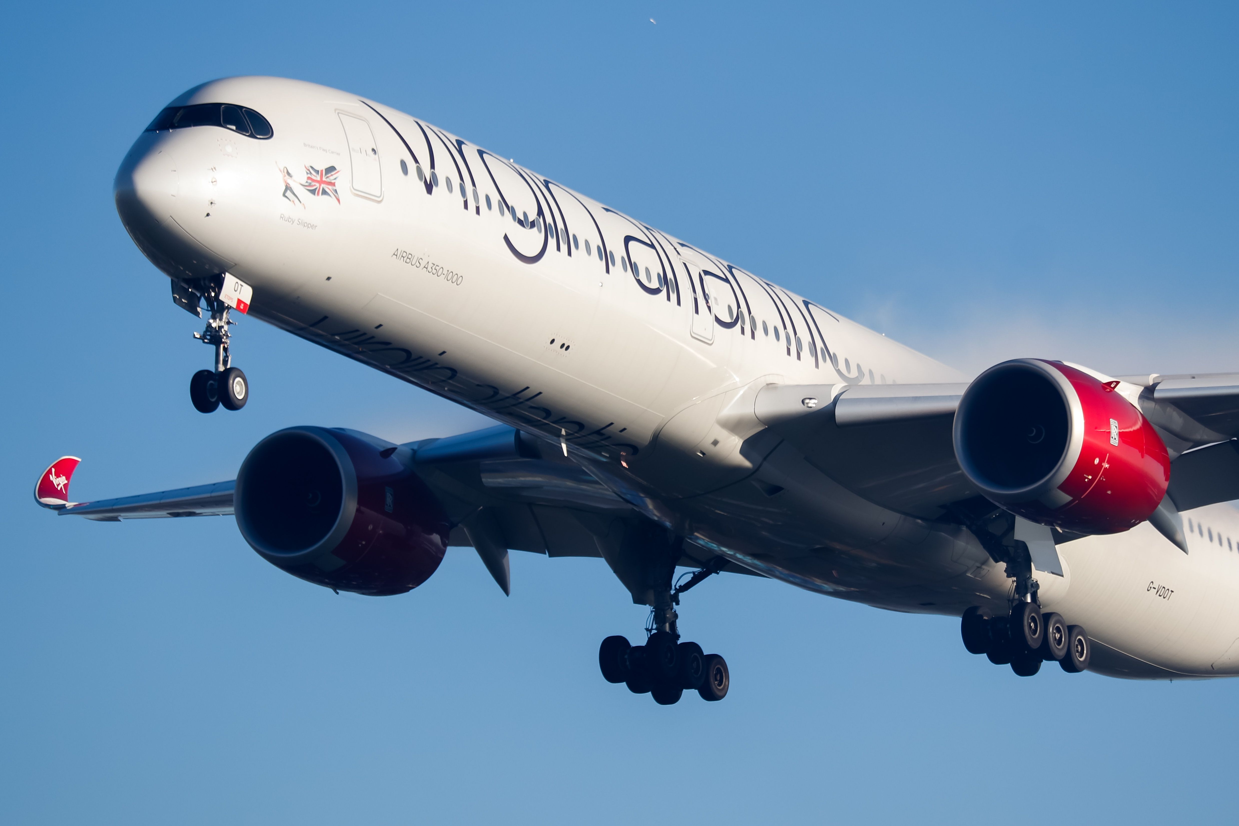 維珍航空空中巴士 A350 降落在亞特蘭大