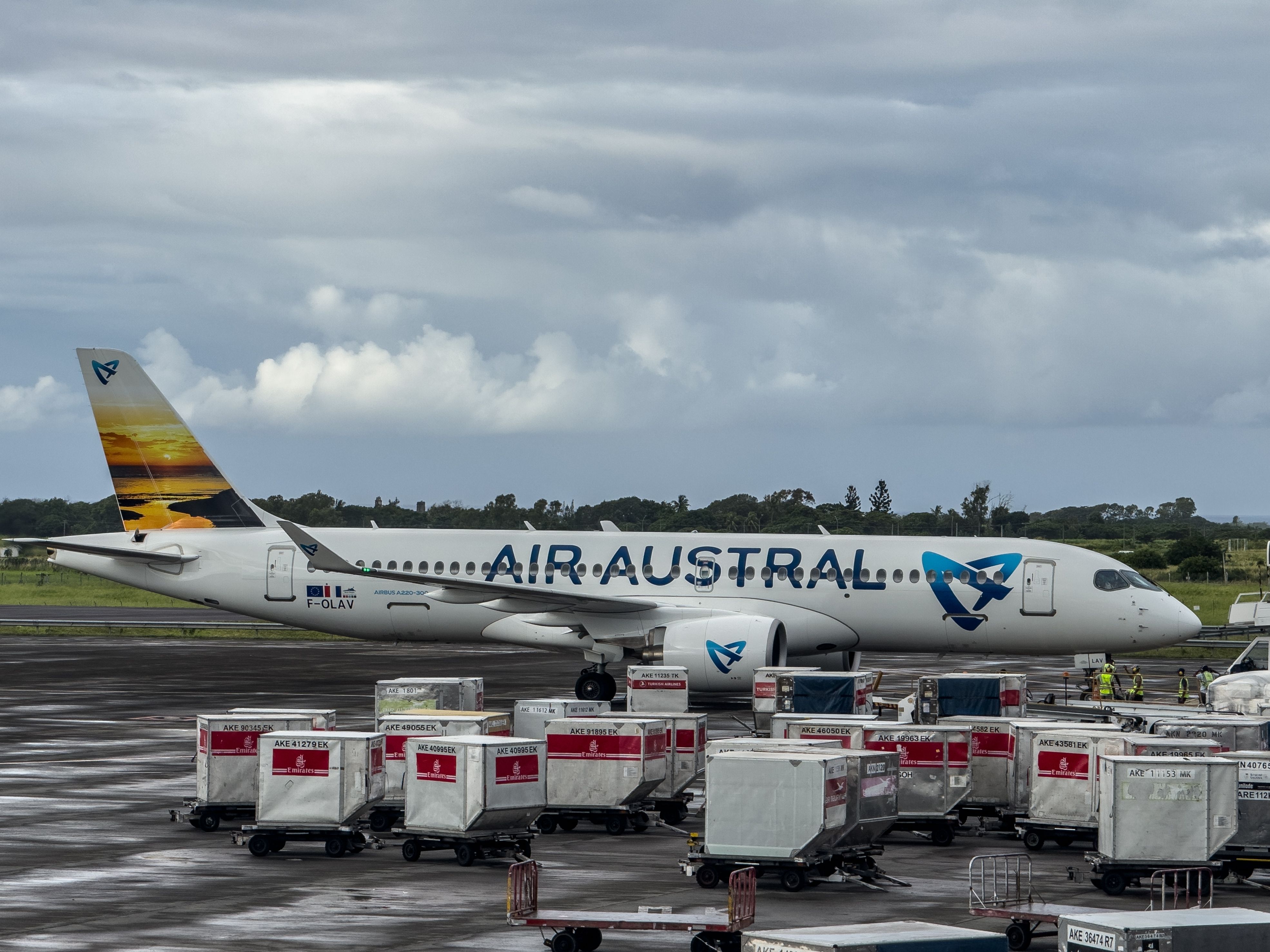 Air Austral Airbus A220