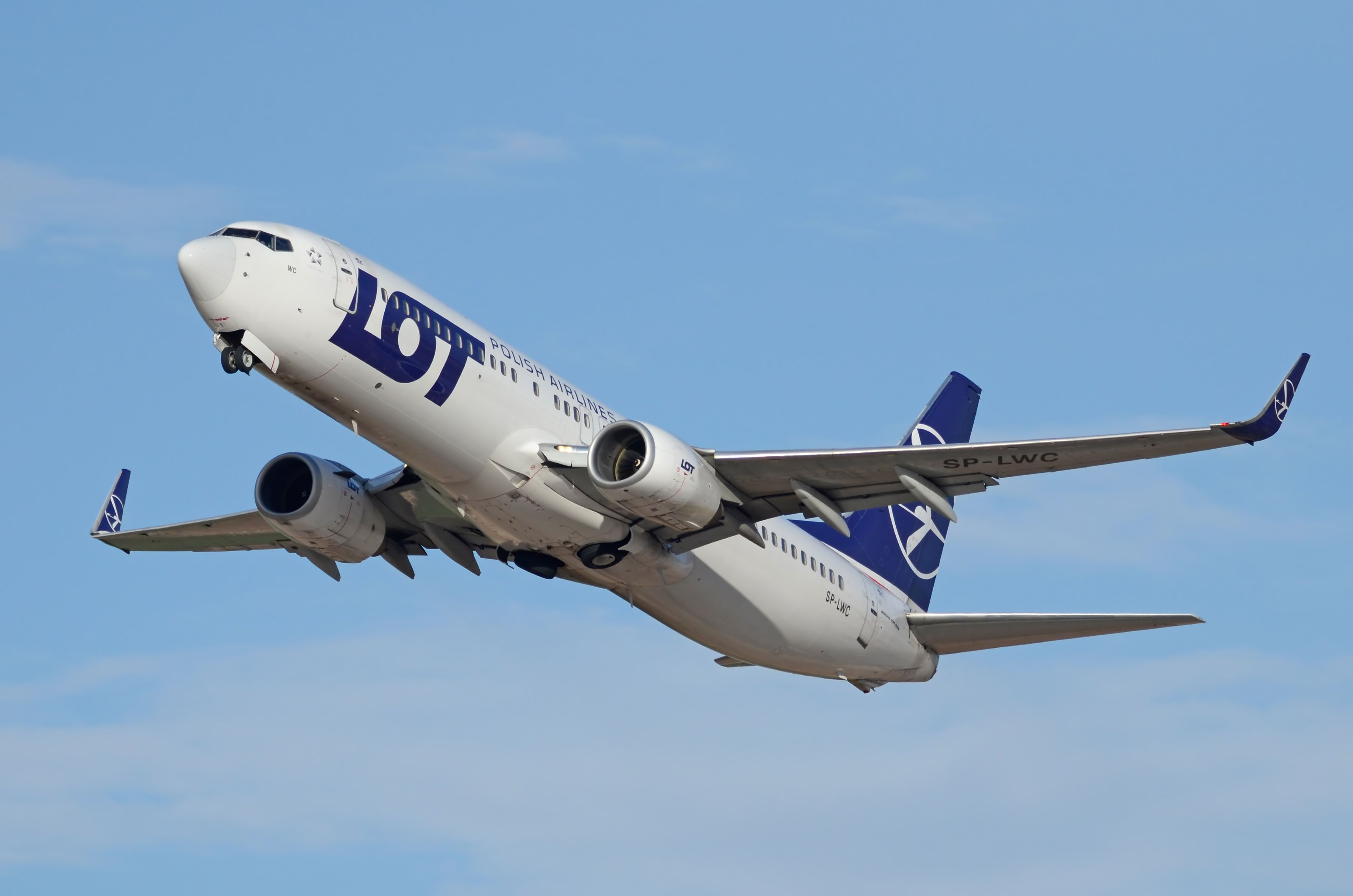 Close up on a Boeing 737-800 belonging to LOT Polish airlines