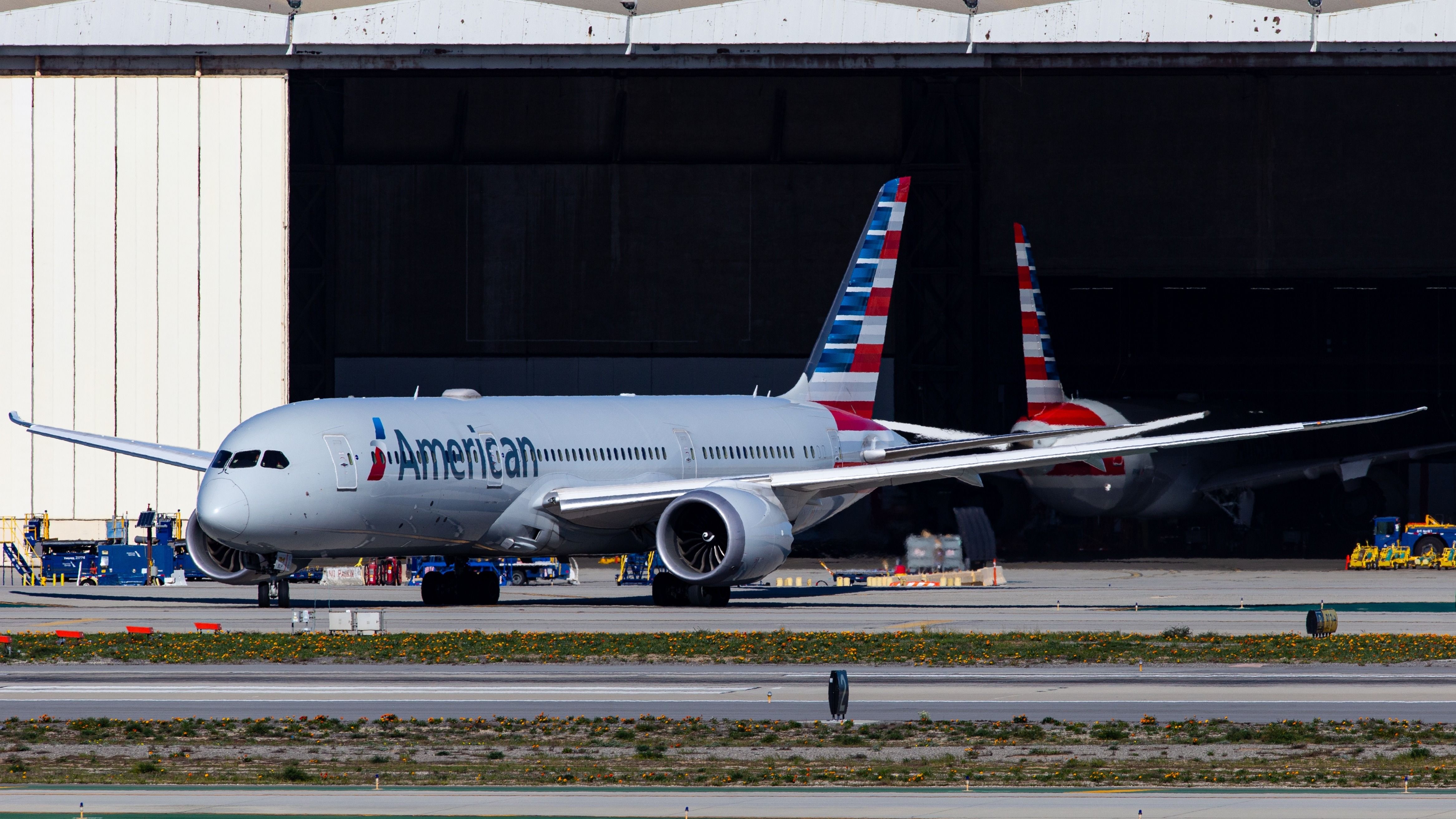 An American Airlines Boeing 787-9 parked