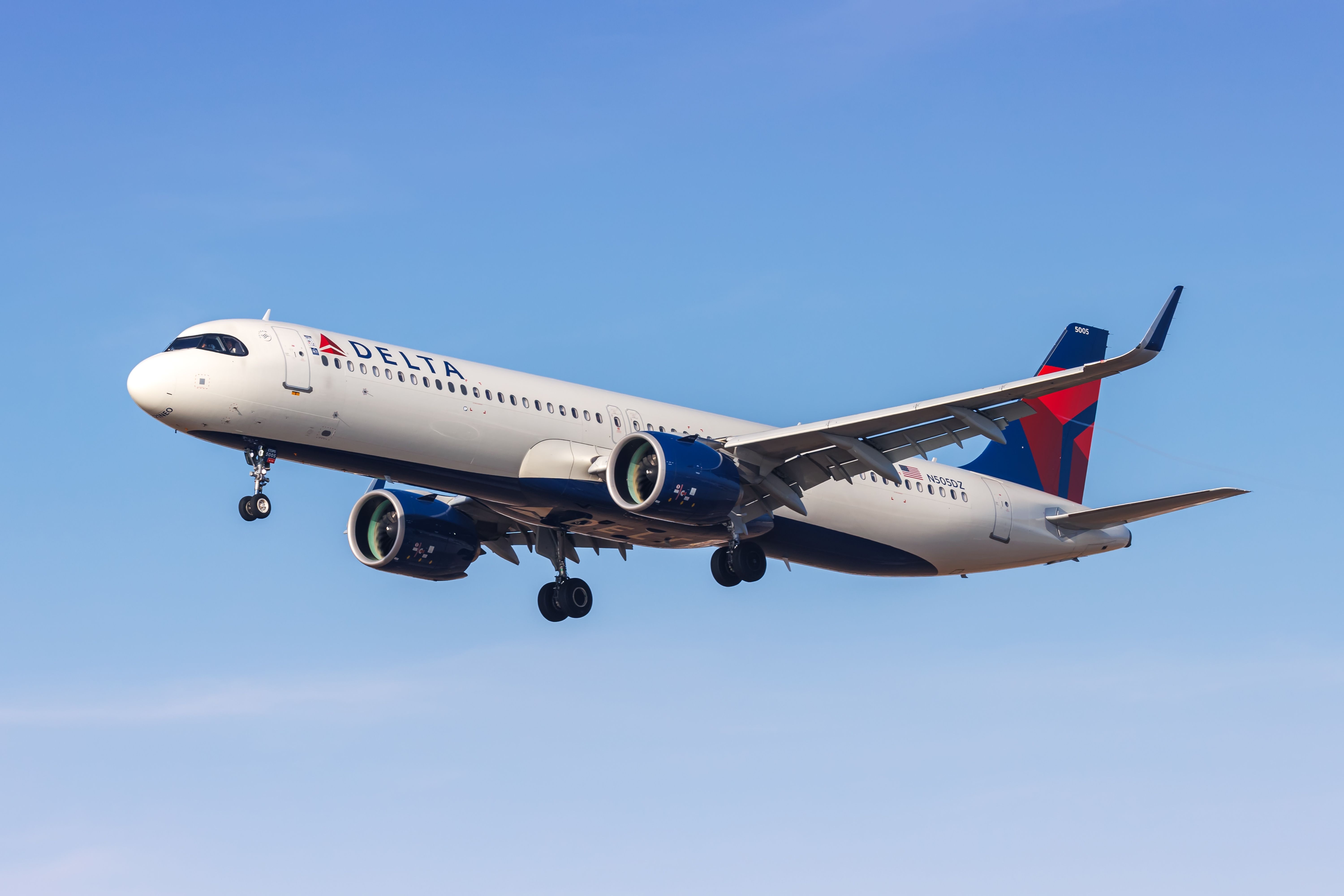 Delta Air Lines Airbus A321neo lands in Los Angeles