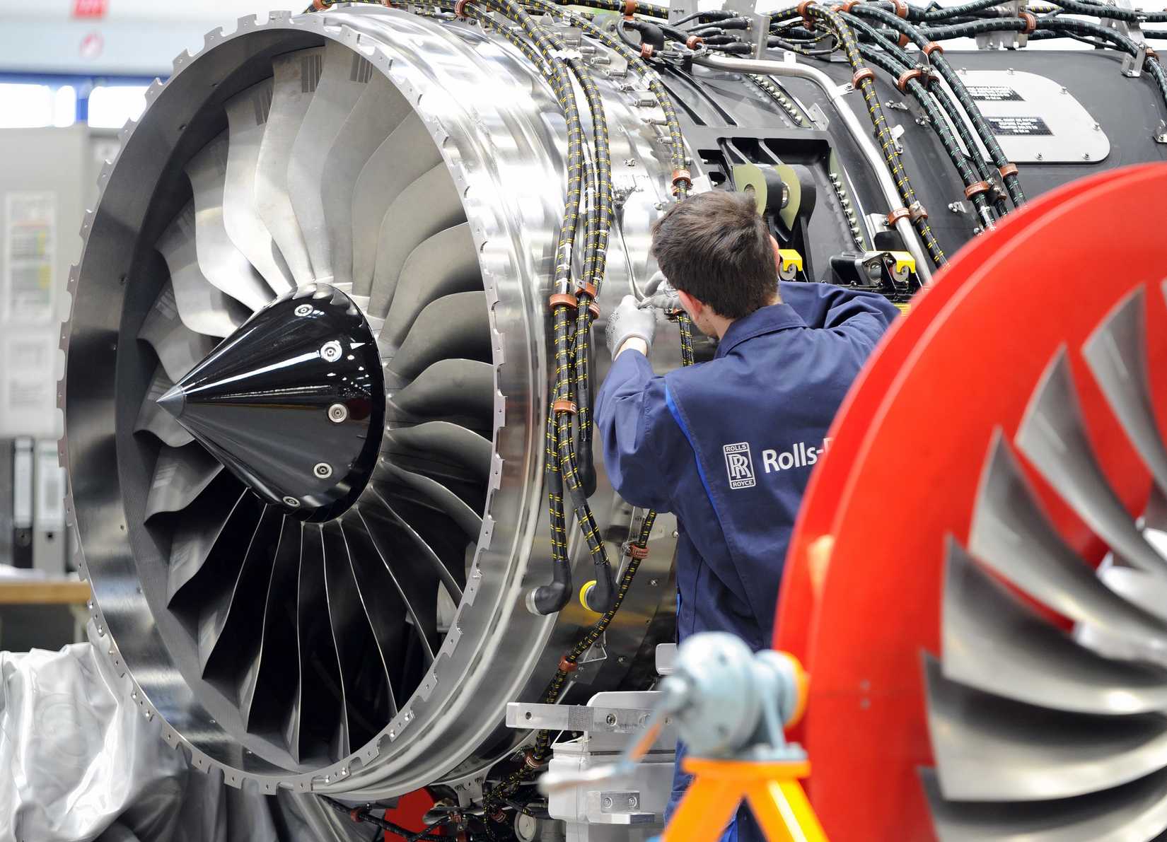 B 52 Rrf130 Engine Rolls-Royce F130: What To Know About The New US Air Force B-52J Engine