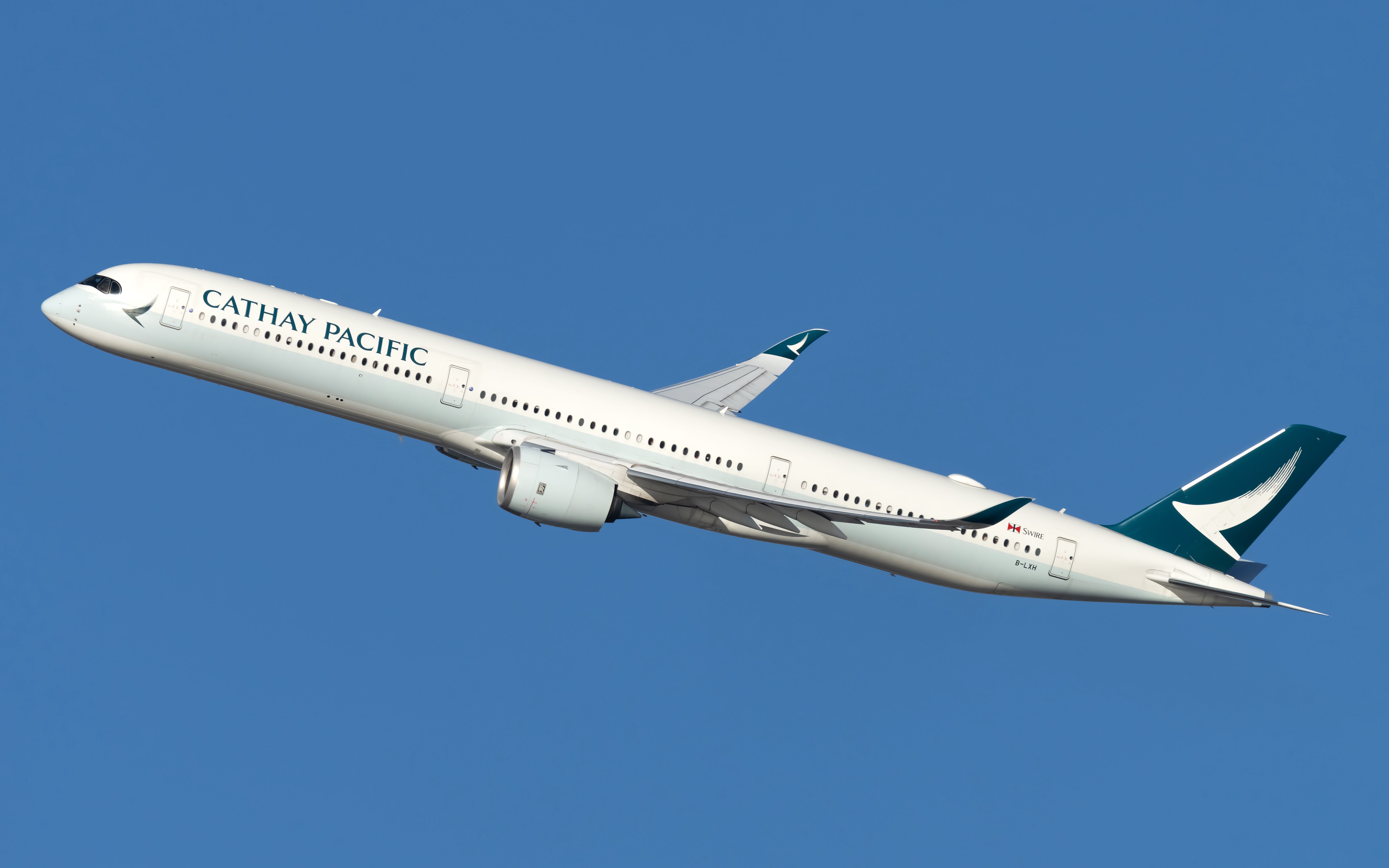 B-LXH Cathay Pacific Airbus A350-1041 (1)