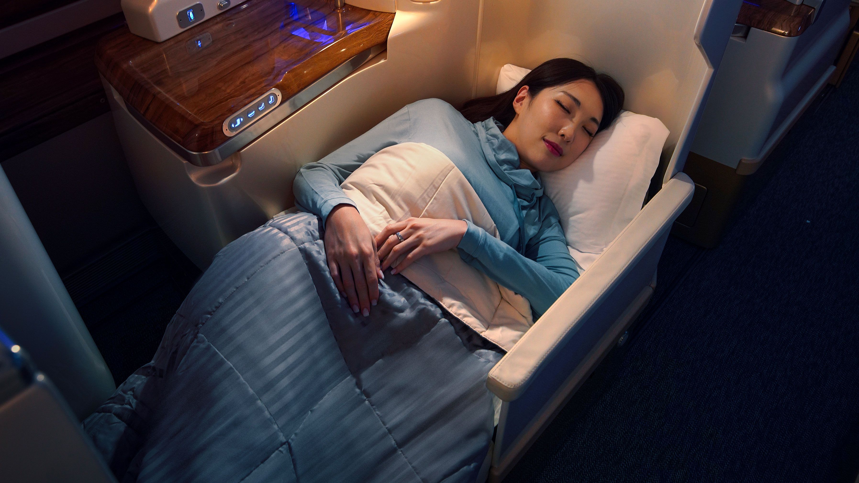 Emirates Business Class Pajama 4