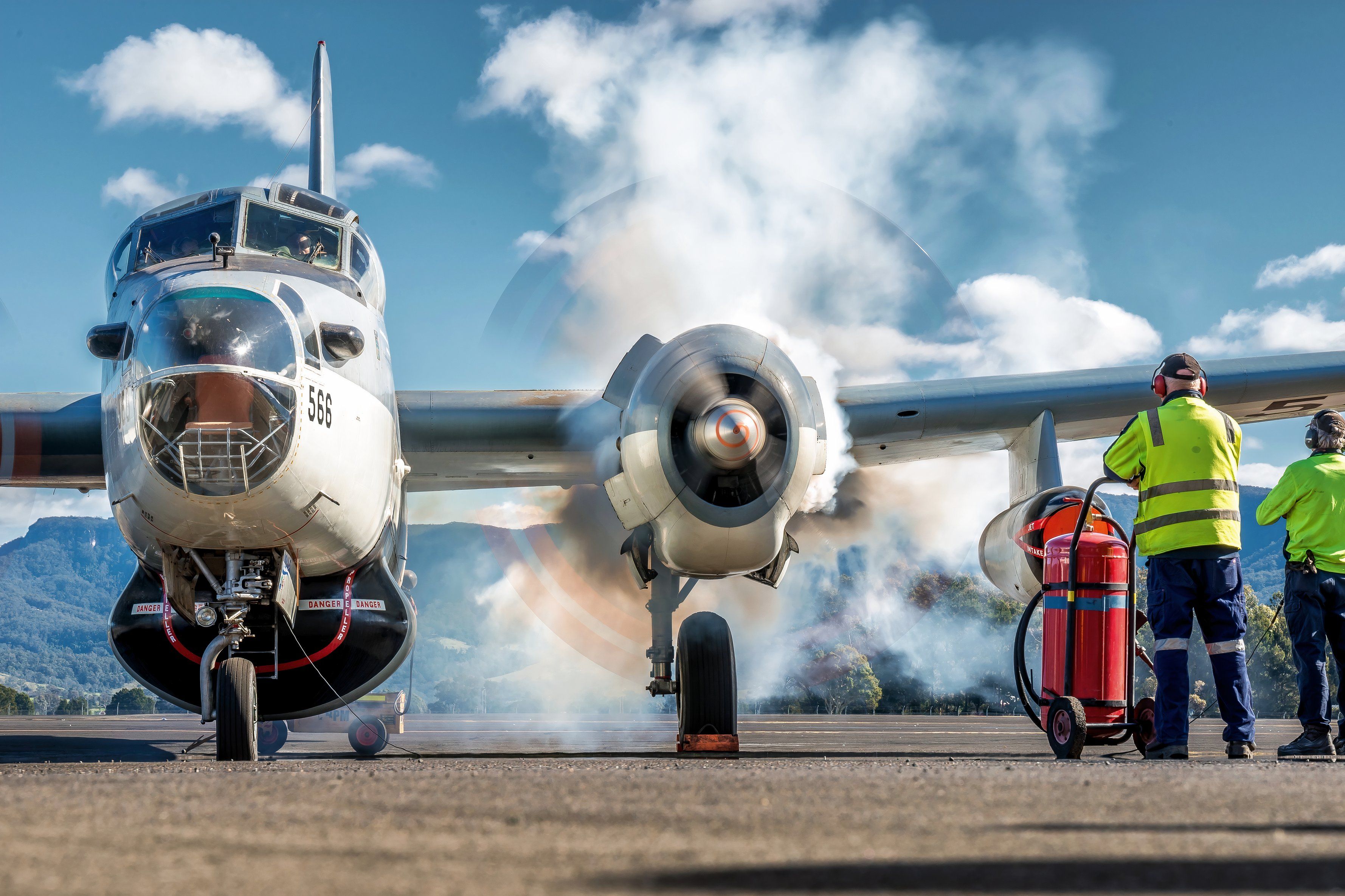 Ex-French Navy Neptune 566 Firing Up HARS Tarmac Days