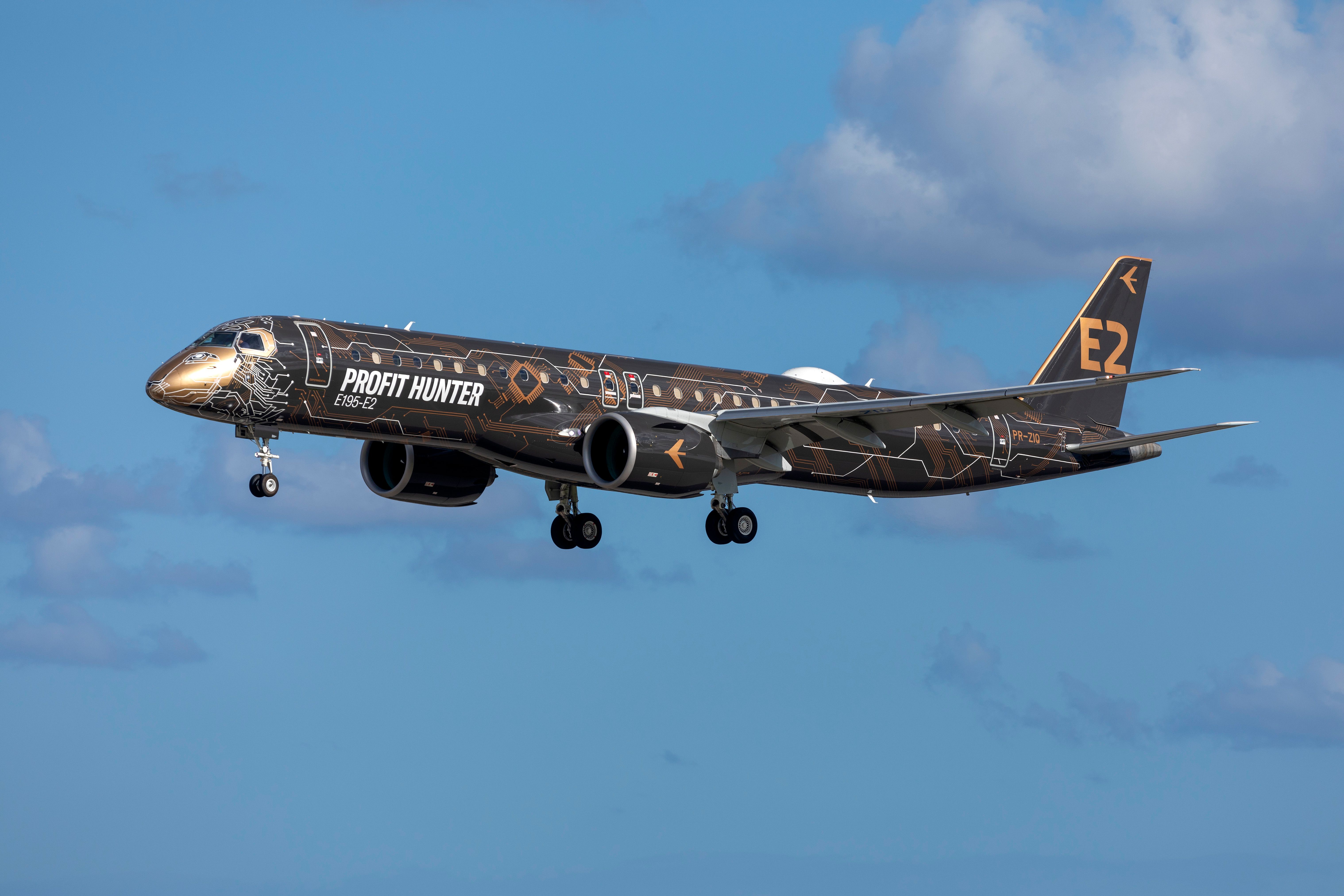 Embraer E195-E2 Prototype Landing In Malta