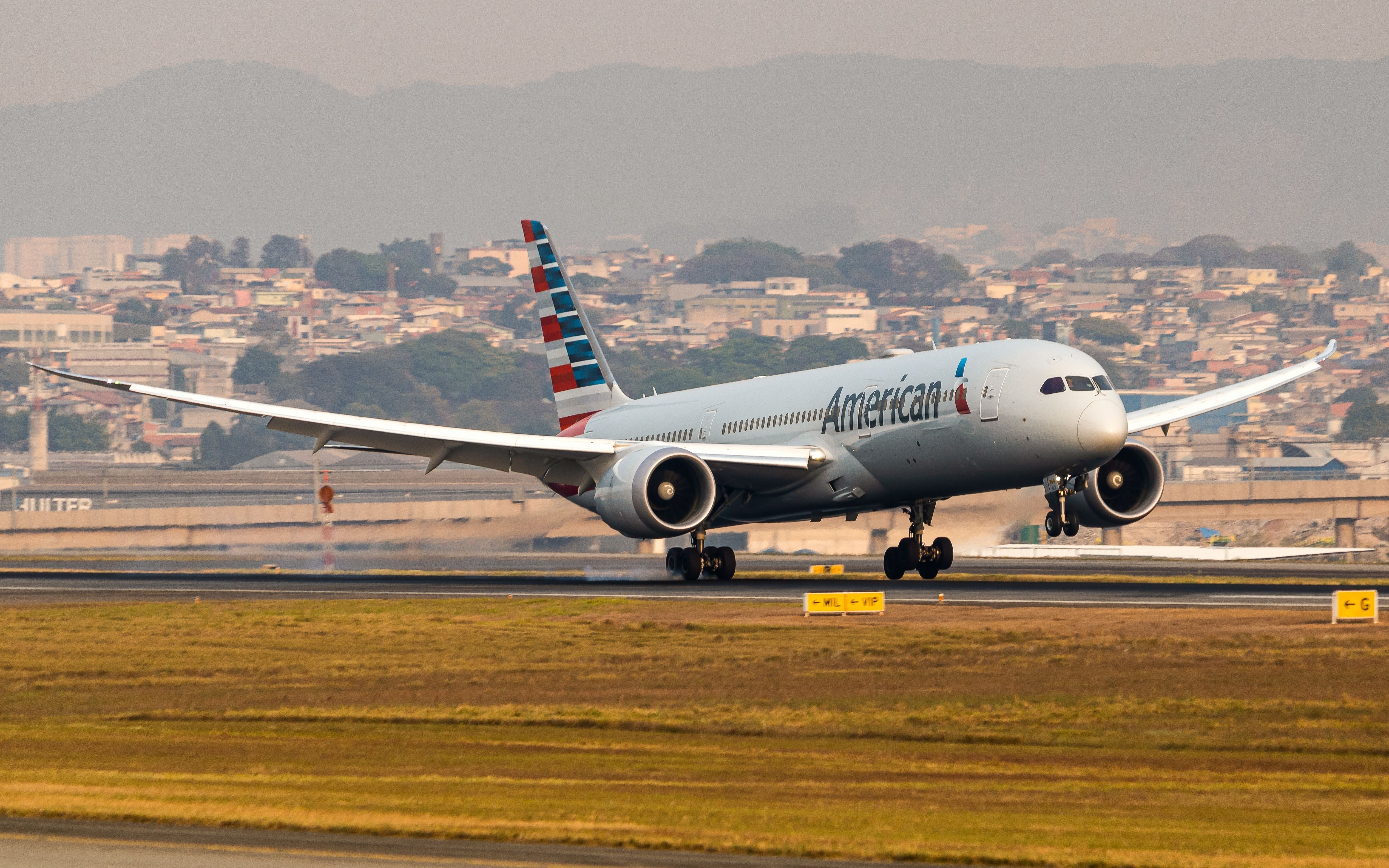 Boeing 787 Delays: American Airlines Suspends 3 European Routes & Cuts Frequencies