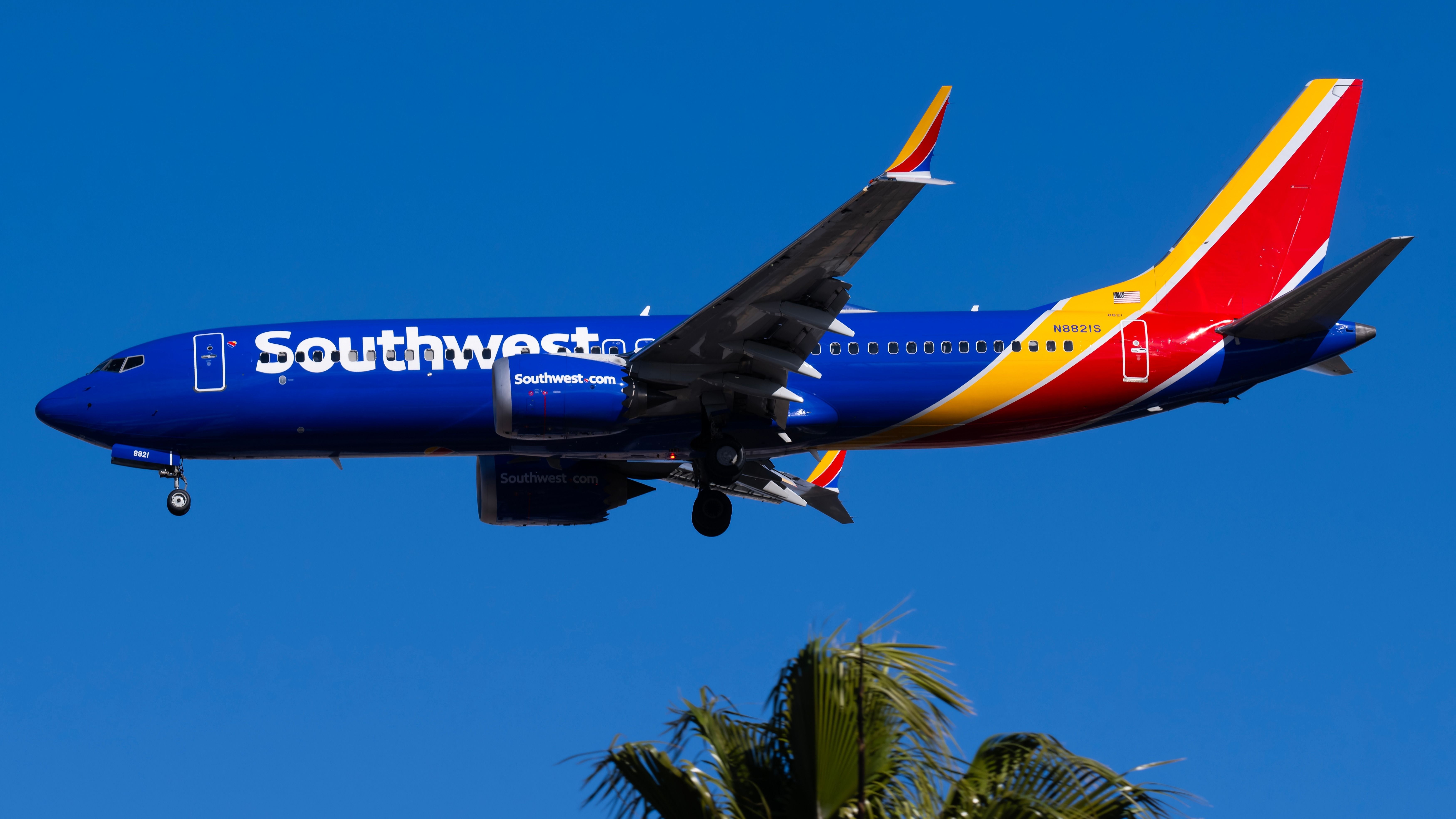 Southwest Airlines Boeing 737 MAX 8 landing at LAS shutterstock_2496748545