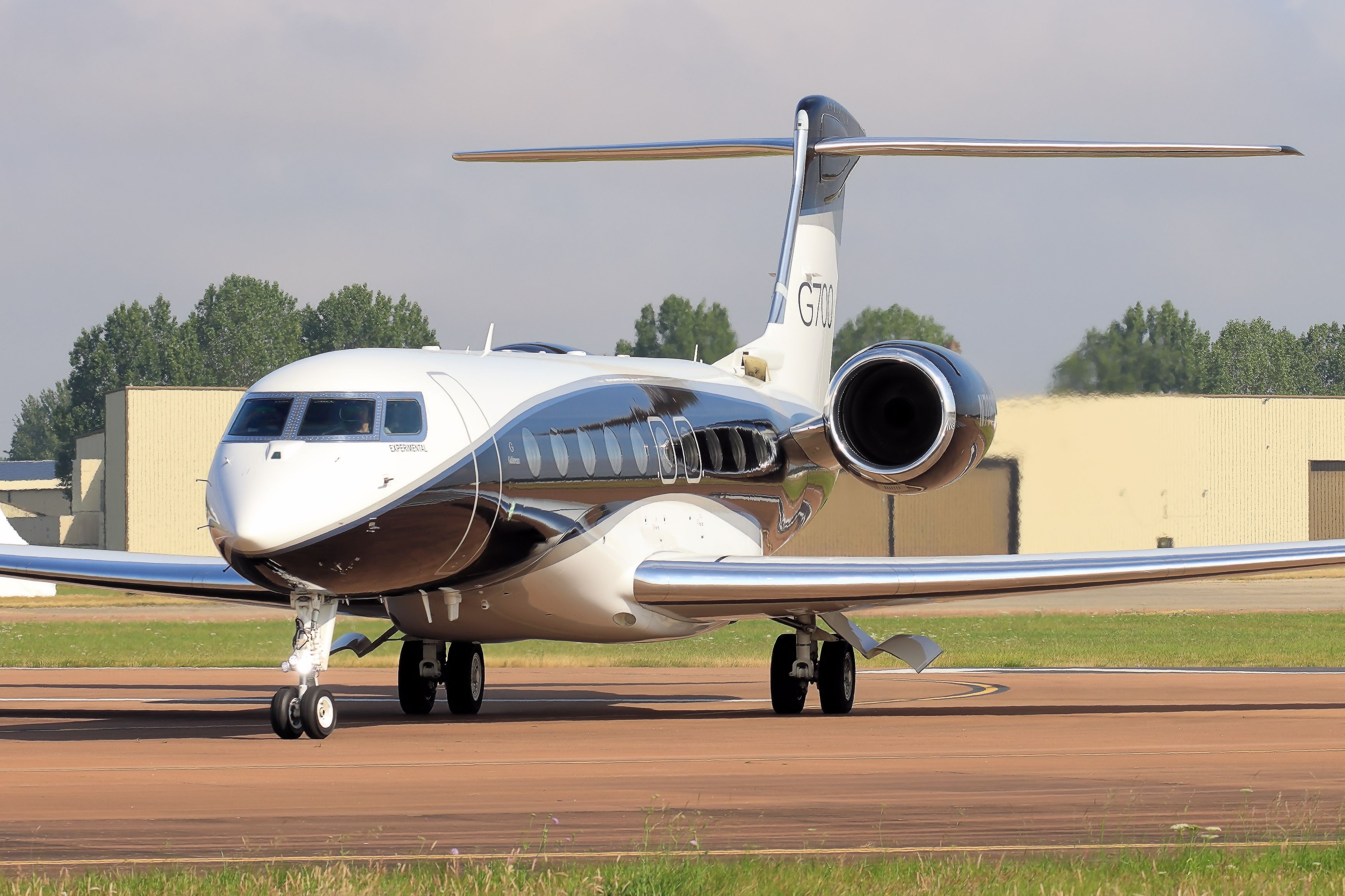 Airwolfhound, Gulfstream G700 parked on the tarmac
