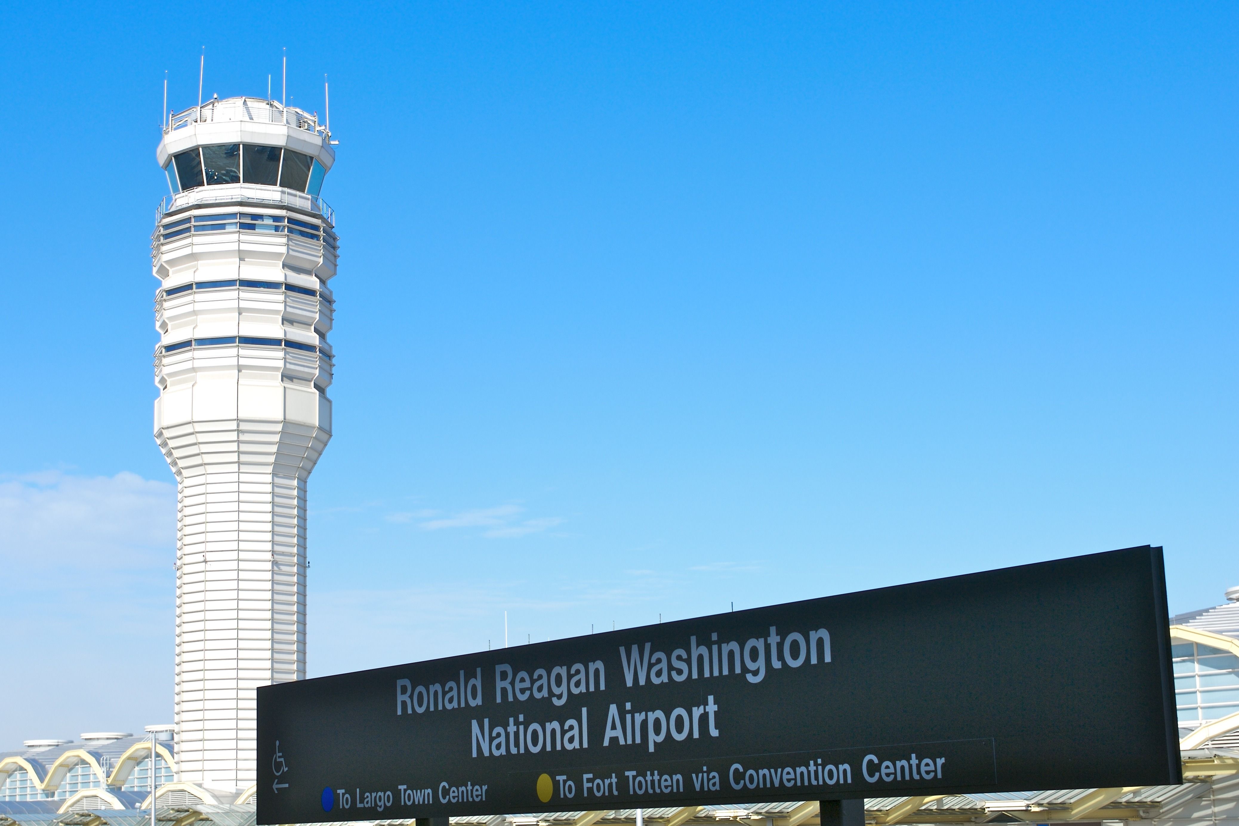 ATC Tower at DCA Shutterstock_2670731