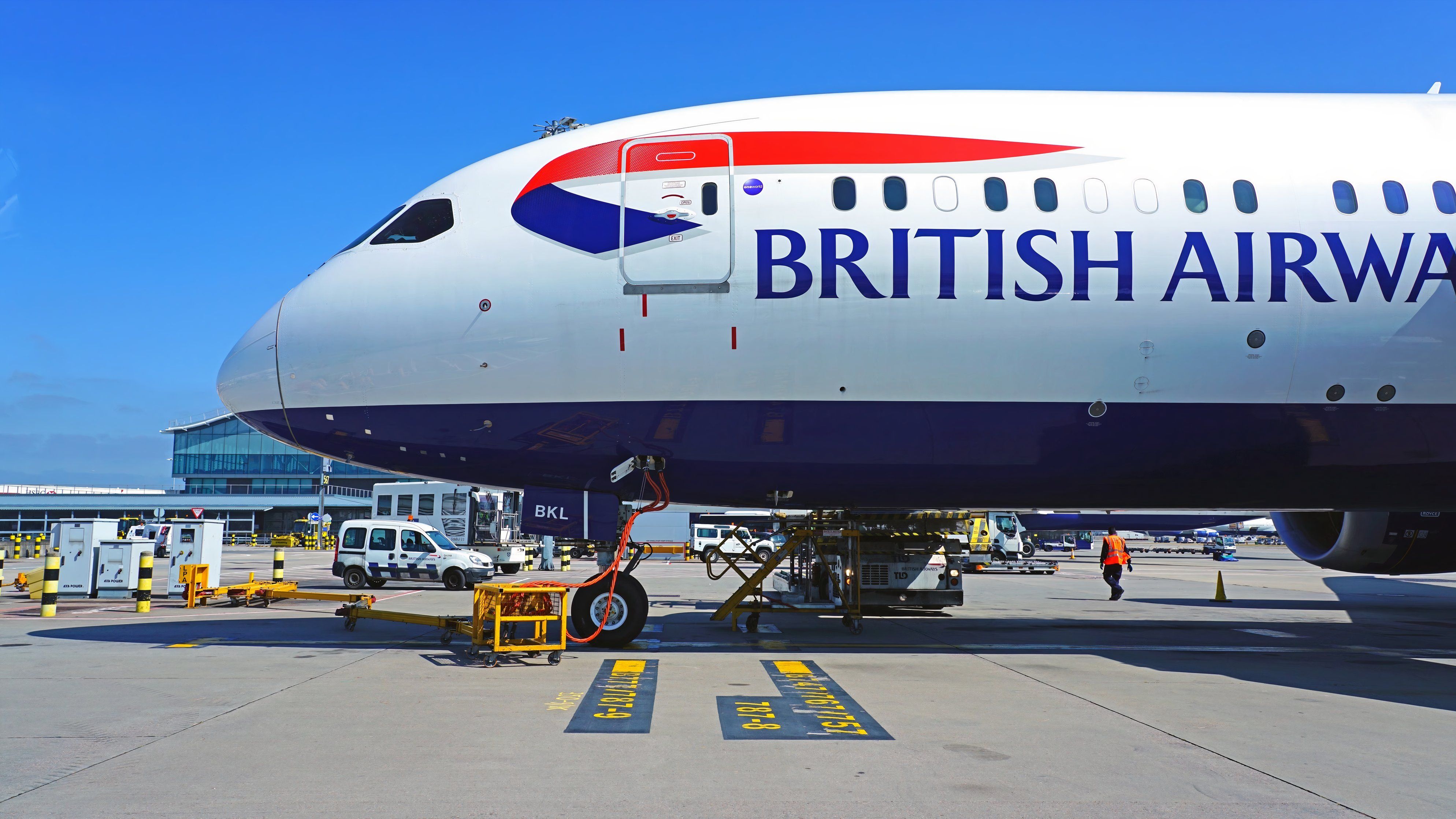 BRITISH AIRWAYS ブリティッシュ 787-9 G-ZBKL ph G-ZBKL British Airways Boeing 787-9 Dreamliner