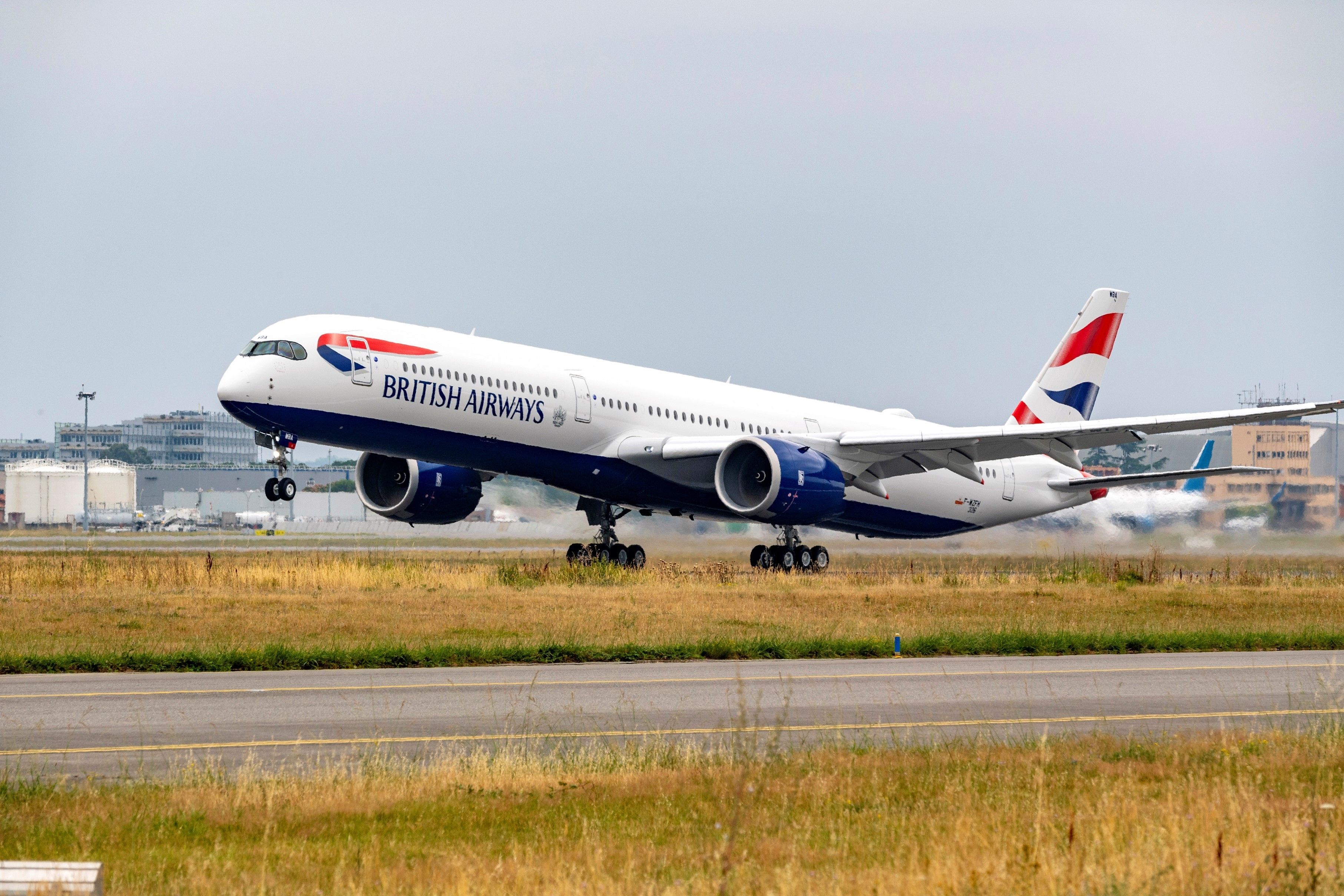 British_Airways-A350-ref133729