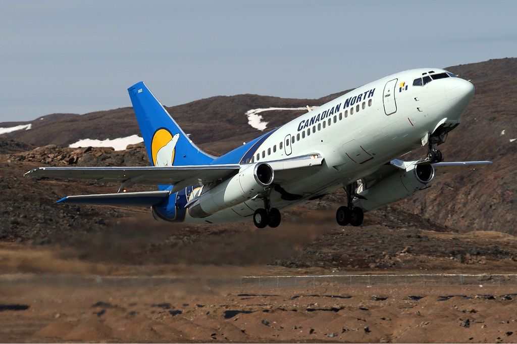 Canadian North Boeing 737