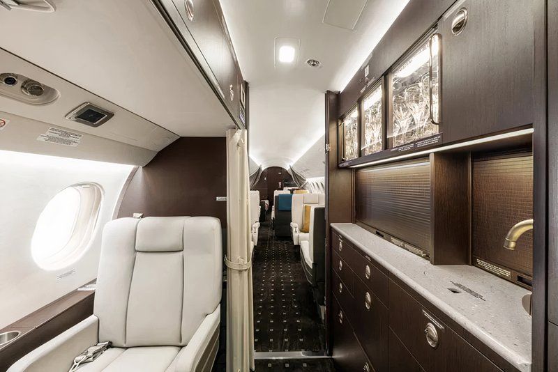 Vistajet Falcon Cabin