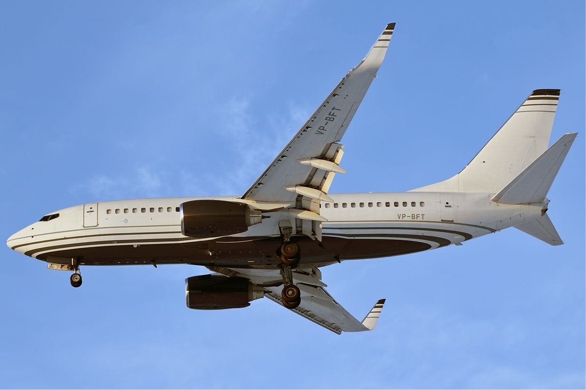 Jet_Aviation_Business_Jets_Boeing_737-700_Maksimov