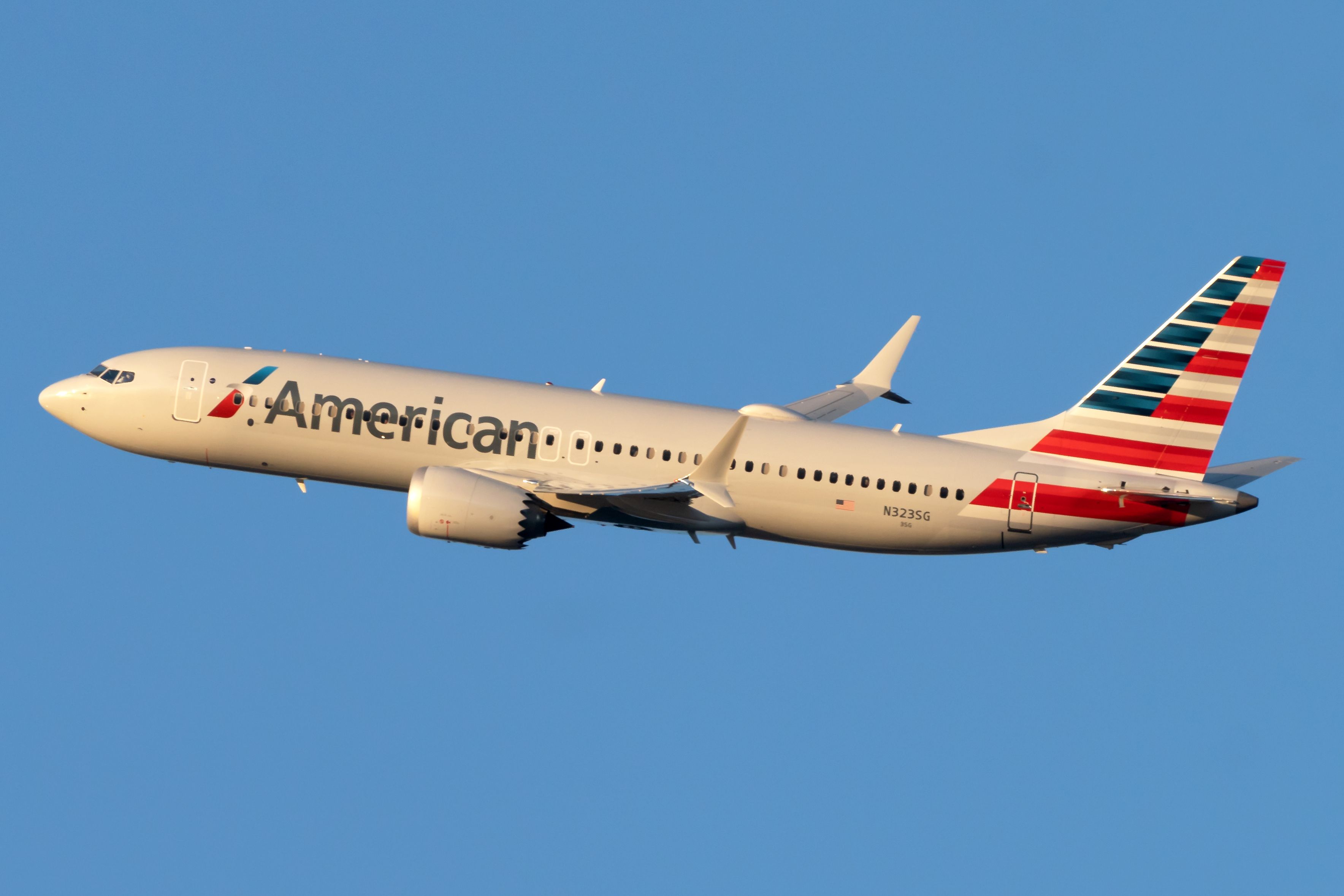 N323sg American Airlines Boeing 737 Max 8