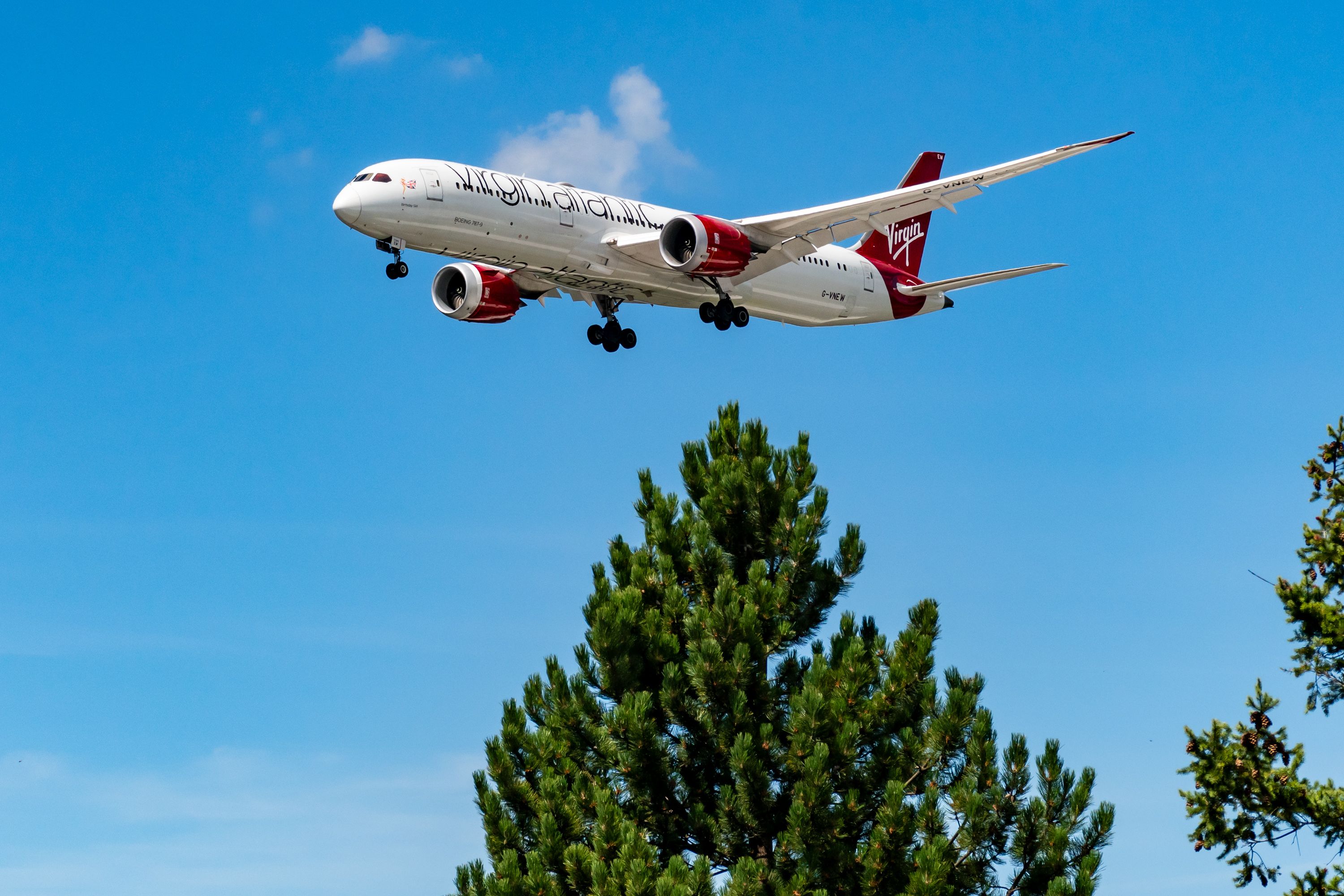 Virgin 787 Landing in Seattle