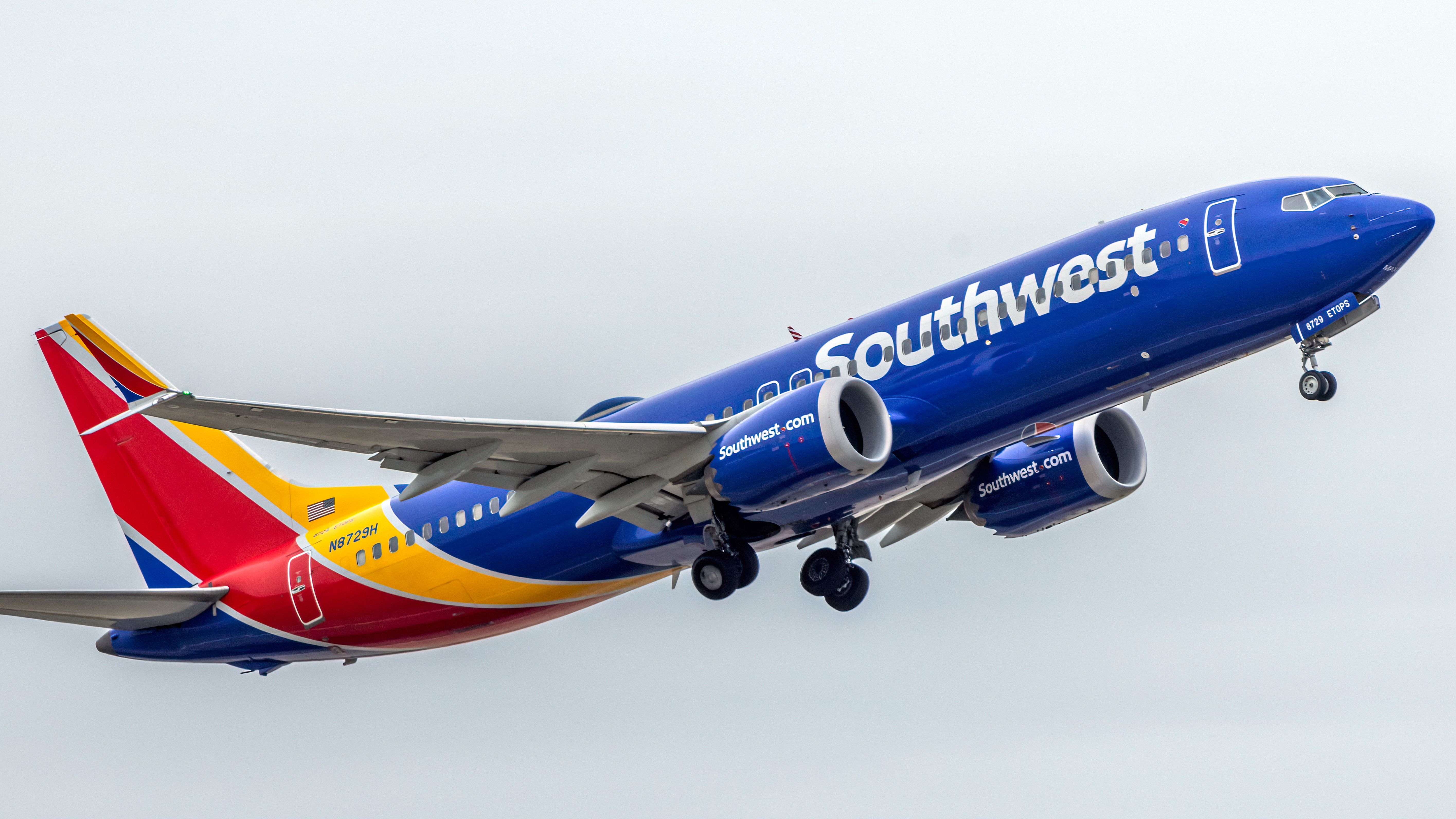 Southwest_Boeing_737-8_MAX_N8729H_BWI_MD1