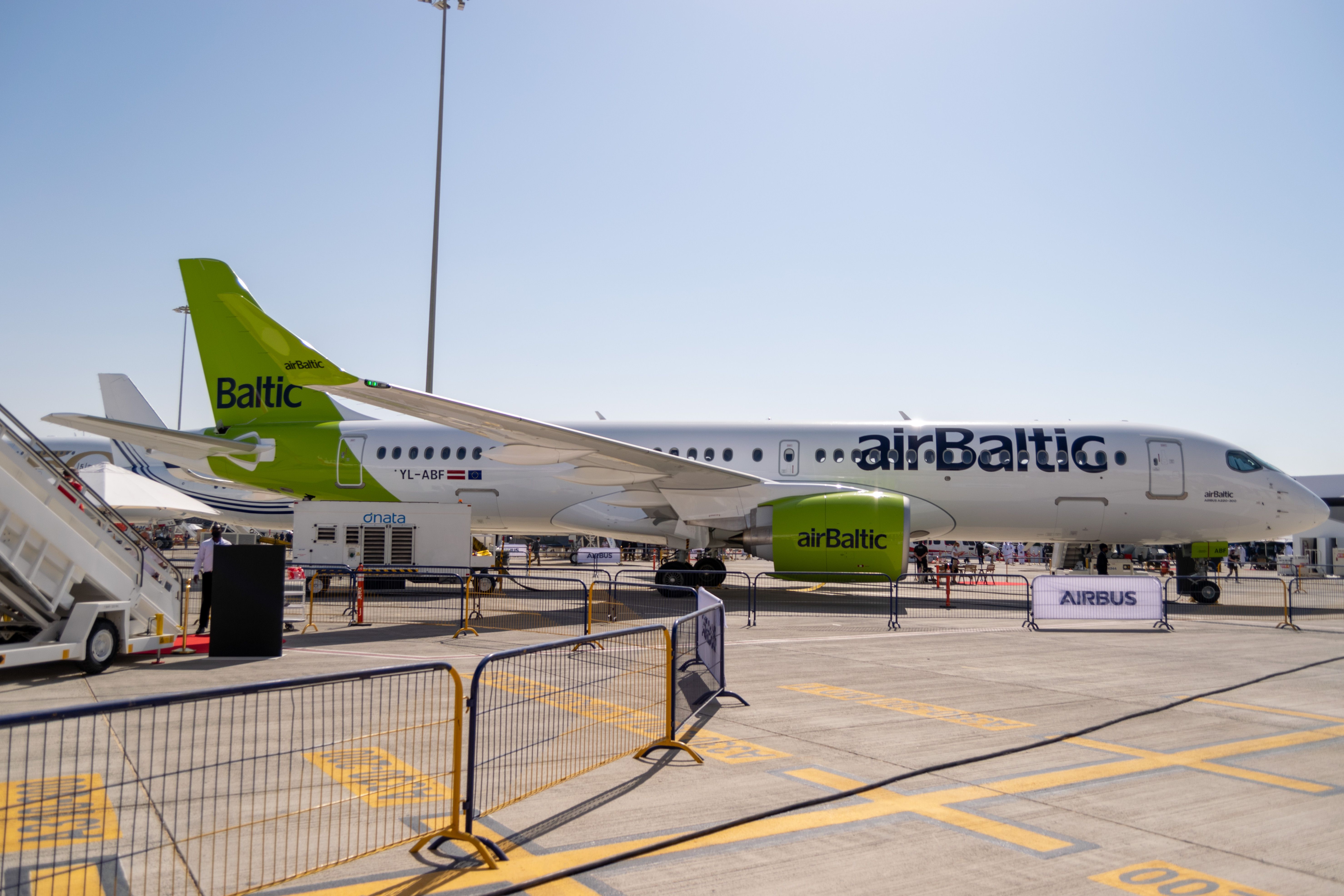 AirBaltic A220